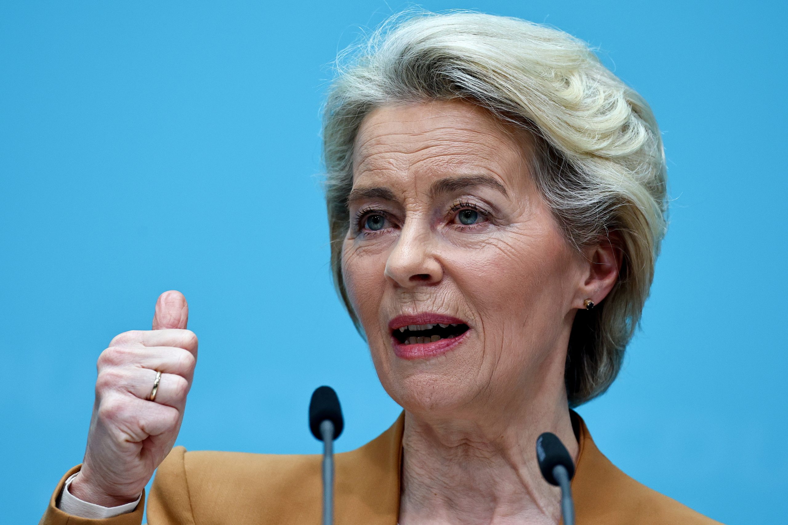 Ursula von der Leyen é única candidata a cabeça de lista do PPE