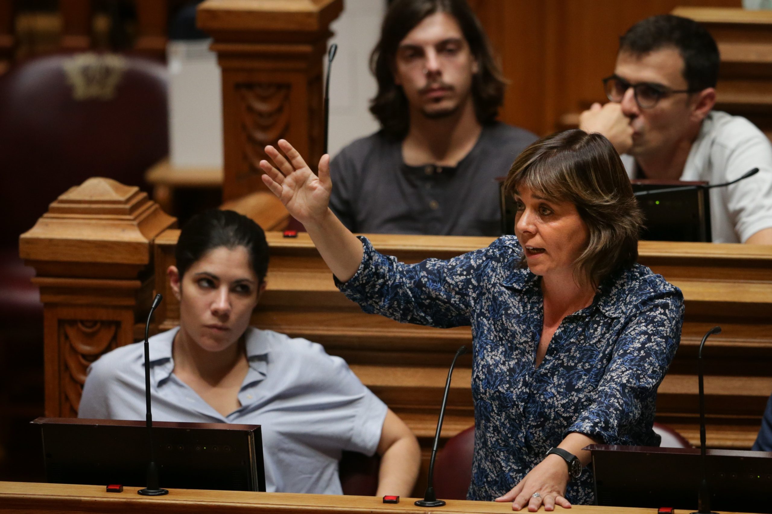 OE2019. Primeiro-ministro afasta hipótese de incluir medidas de proteção ao cuidador informal sugeridas pelo Bloco de Esquerda
