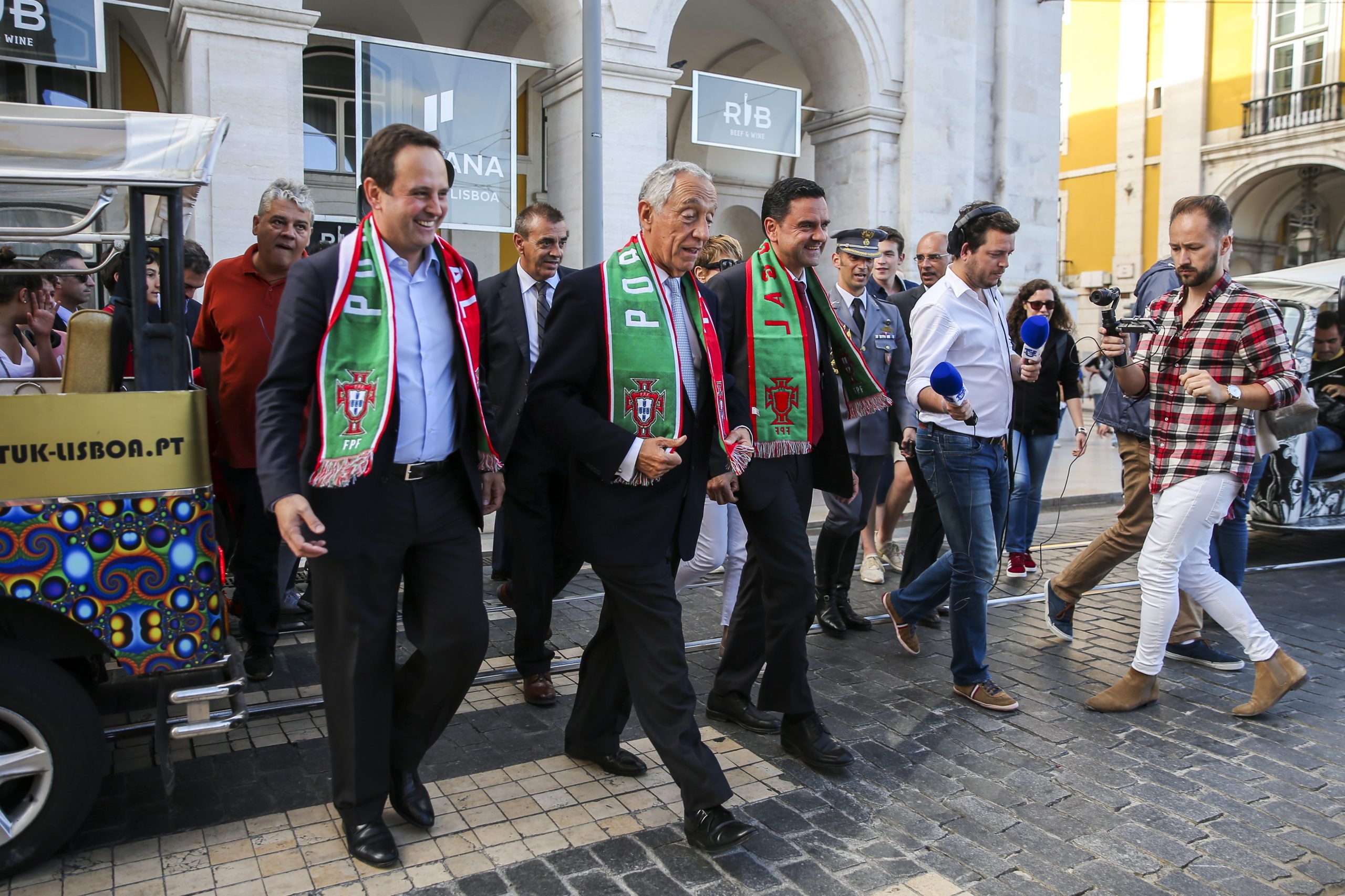 Marcelo promulga aumento extra das pensões e mais proteção social para recibos verdes