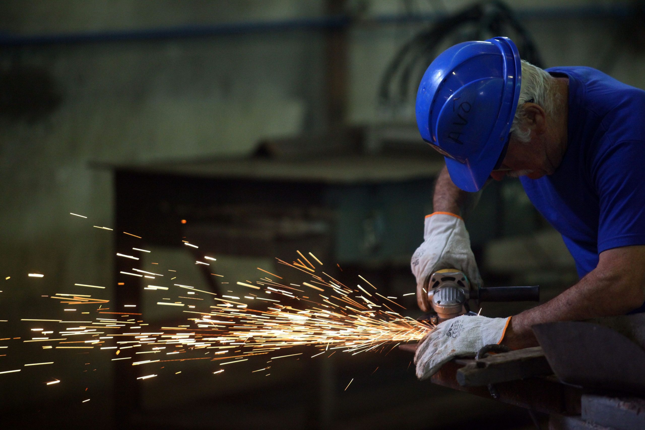 Produção industrial: Portugal com segundo maior recuo mensal da UE em outubro