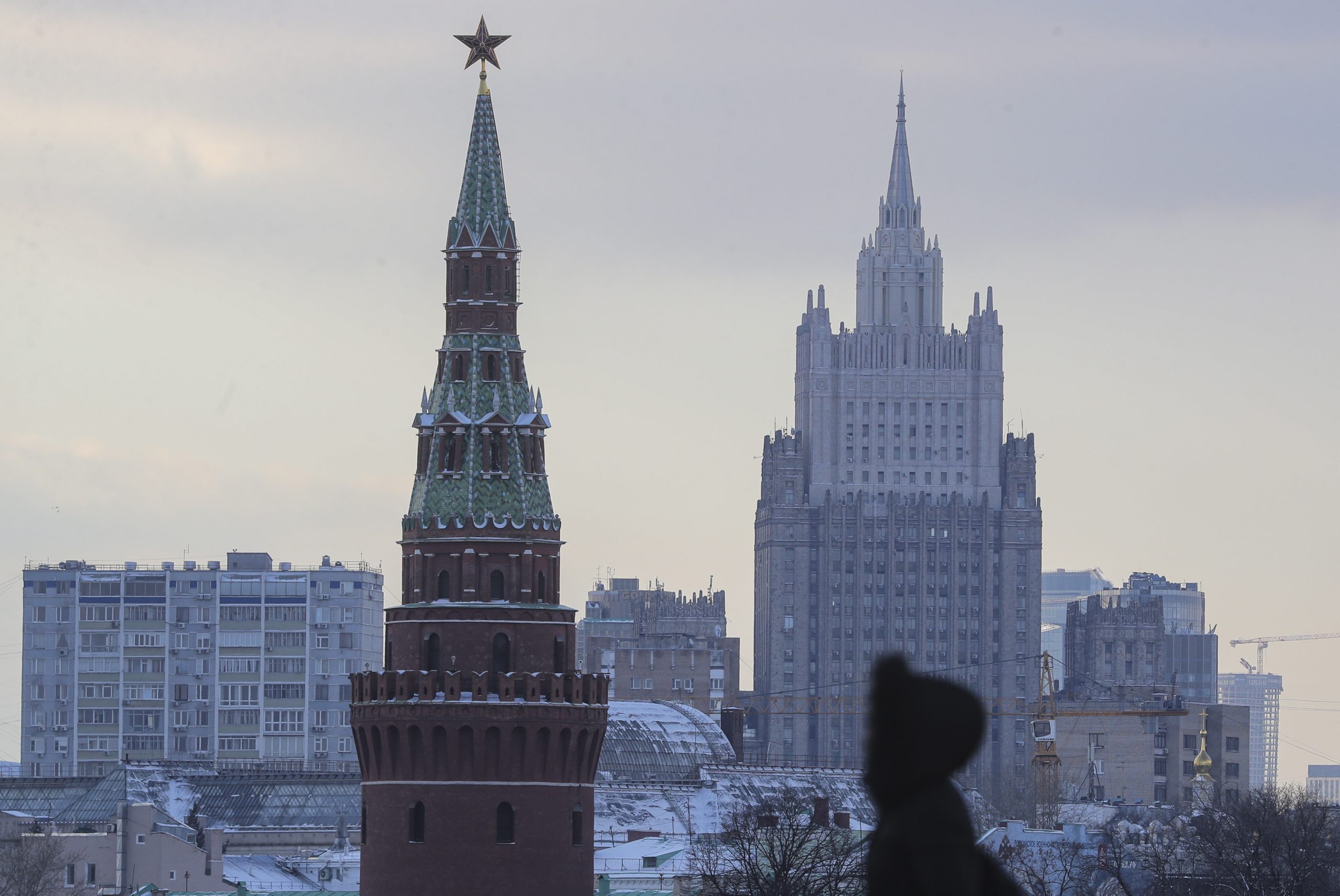 Escolha de Zelensky como personalidade do ano pela Time é “furiosamente russofóbica”, acusa o Kremlin