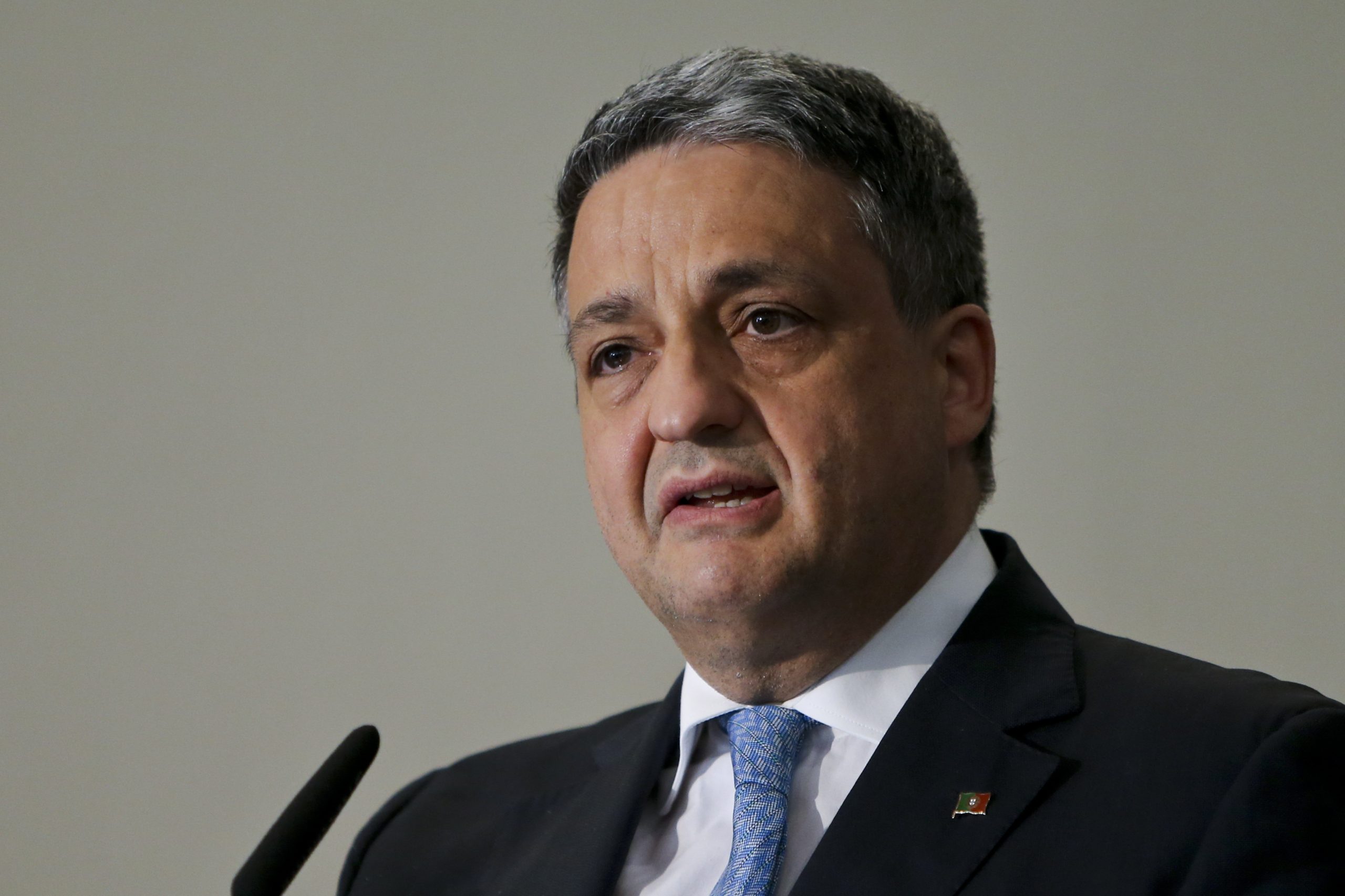Paulo Macedo diz que não vai alimentar nomes ou curiosidades num “processo longo e complexo”