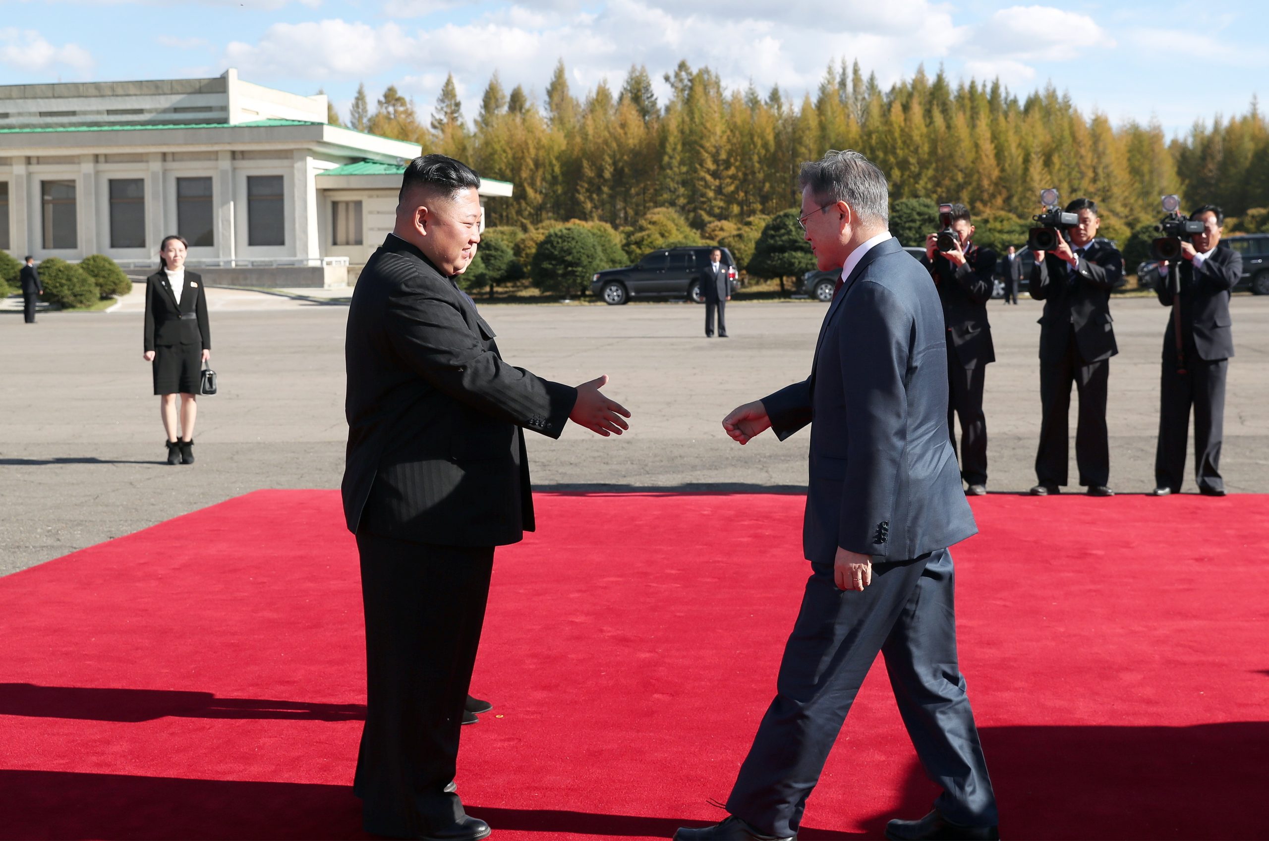 Kim-Jong Un promete reunir-se “muitas vezes” com homólogo sul-coreano em 2019