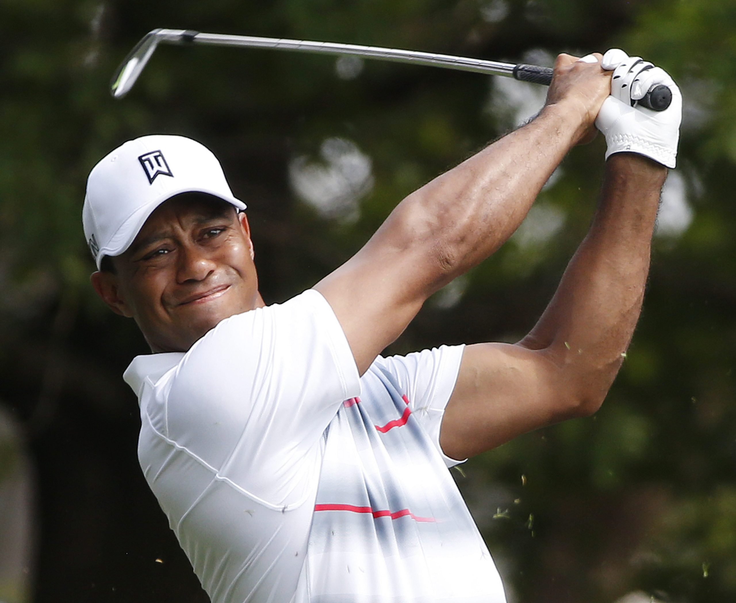 Tiger Woods regressa aos ‘greens’ após 16 meses de ausência