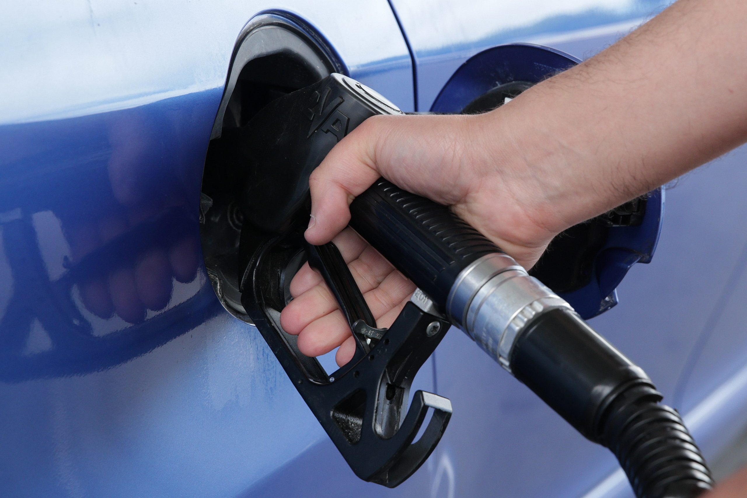 Preço médio semanal desce 1,5% para gasolina e 1% para gasóleo