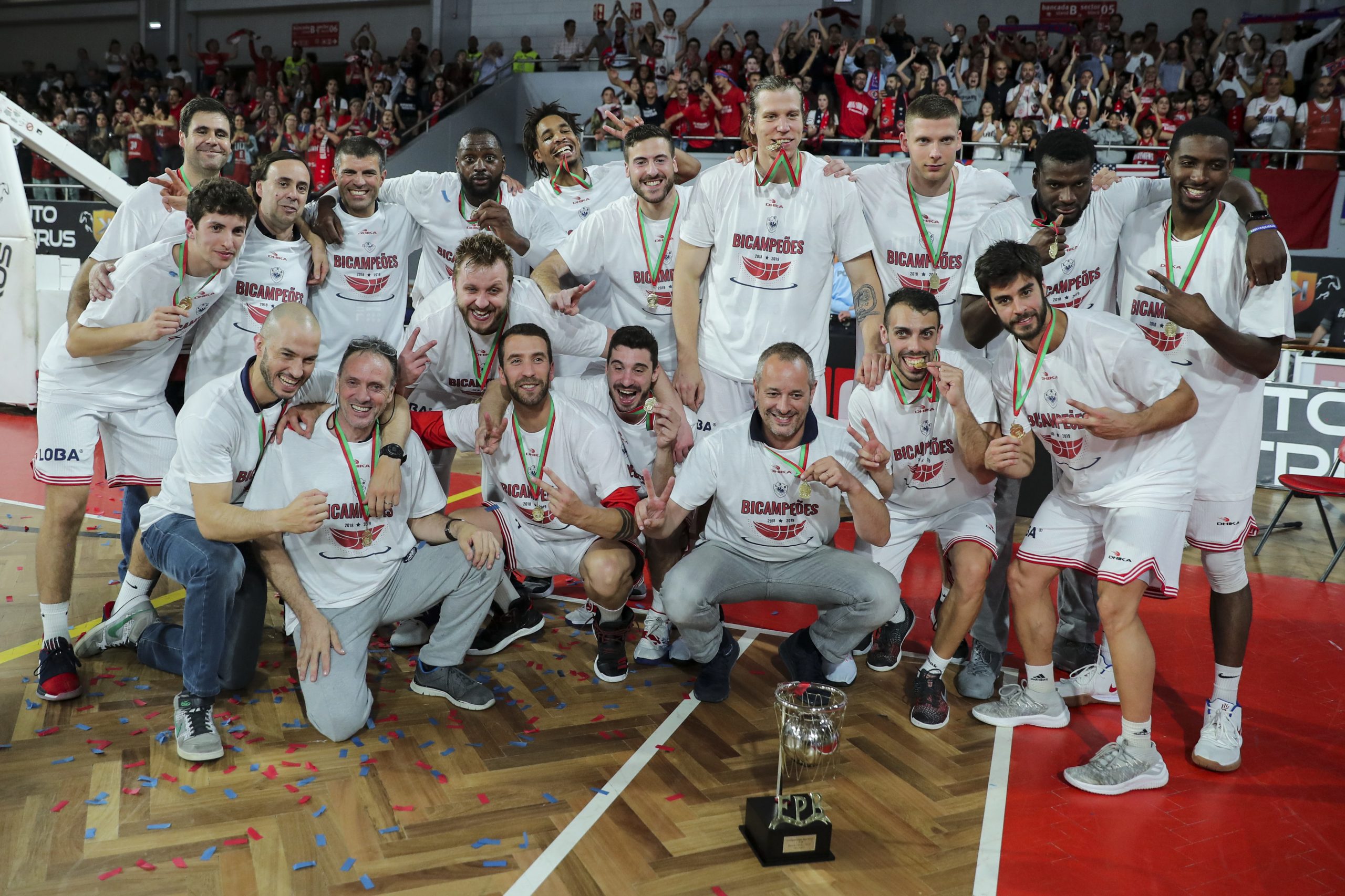 Presidente da Câmara diz que “Oliveirense fez história no concelho e no desporto nacional”
