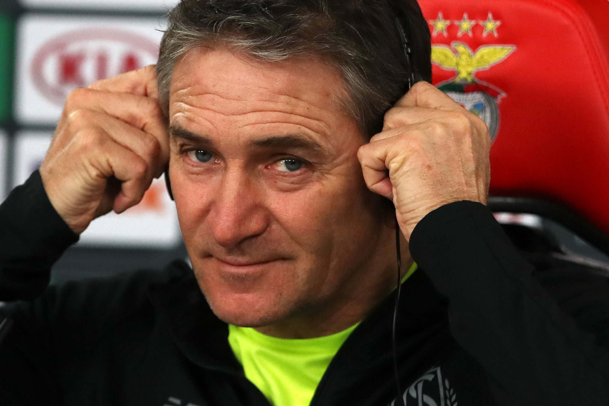 Standard de Liège. Philippe Montanier espera Benfica ofensivo e elogia Jorge Jesus