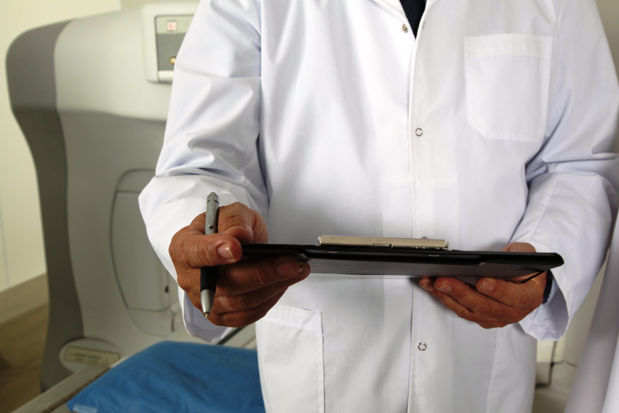 Curso de Medicina na Universidade Católica vai custar 1625 euros por mês. Três meses serão mais caros que um curso completo no ensino público