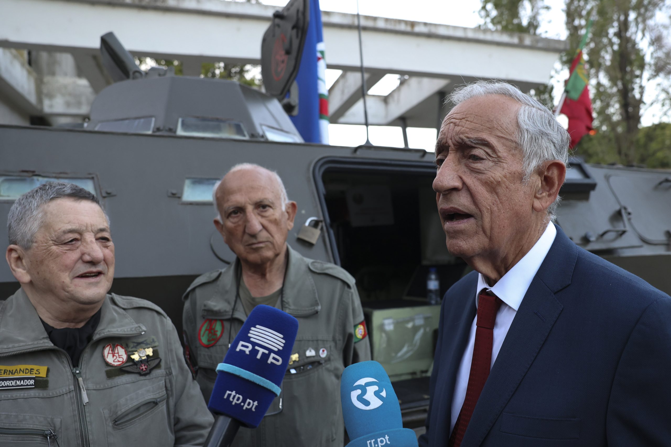 Presidente da República condecora MFA com a Ordem da Liberdade