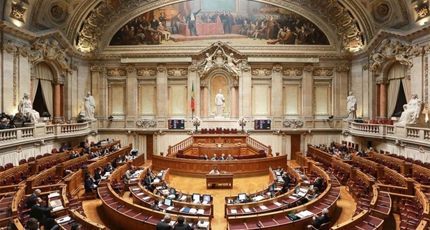 Estado da Nação: a legislatura “valeu a pena” ou o Governo de “gerigonça” foi um “reality show”?