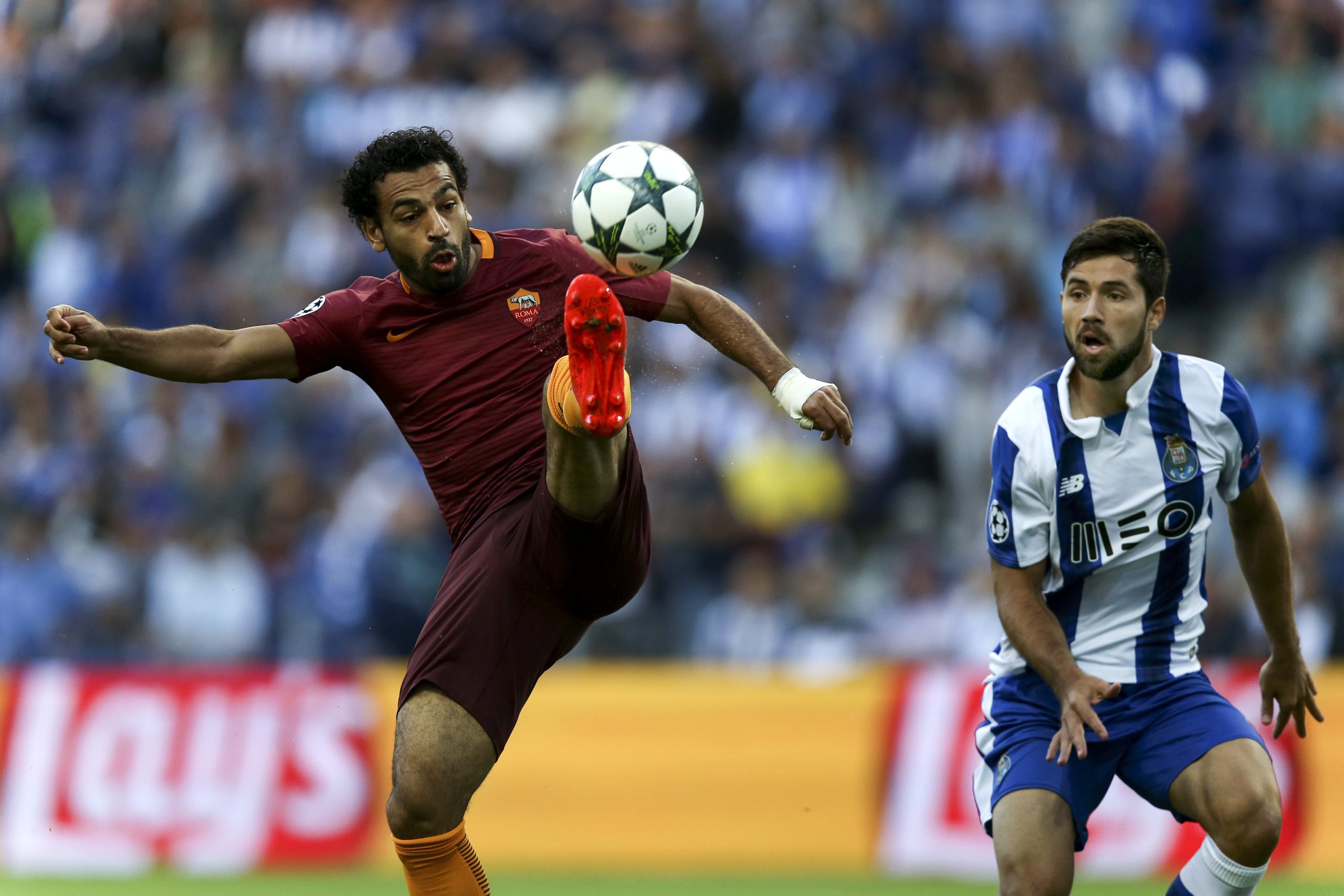 Liverpool contrata Mohamed Salah à Roma por 39 milhões de euros