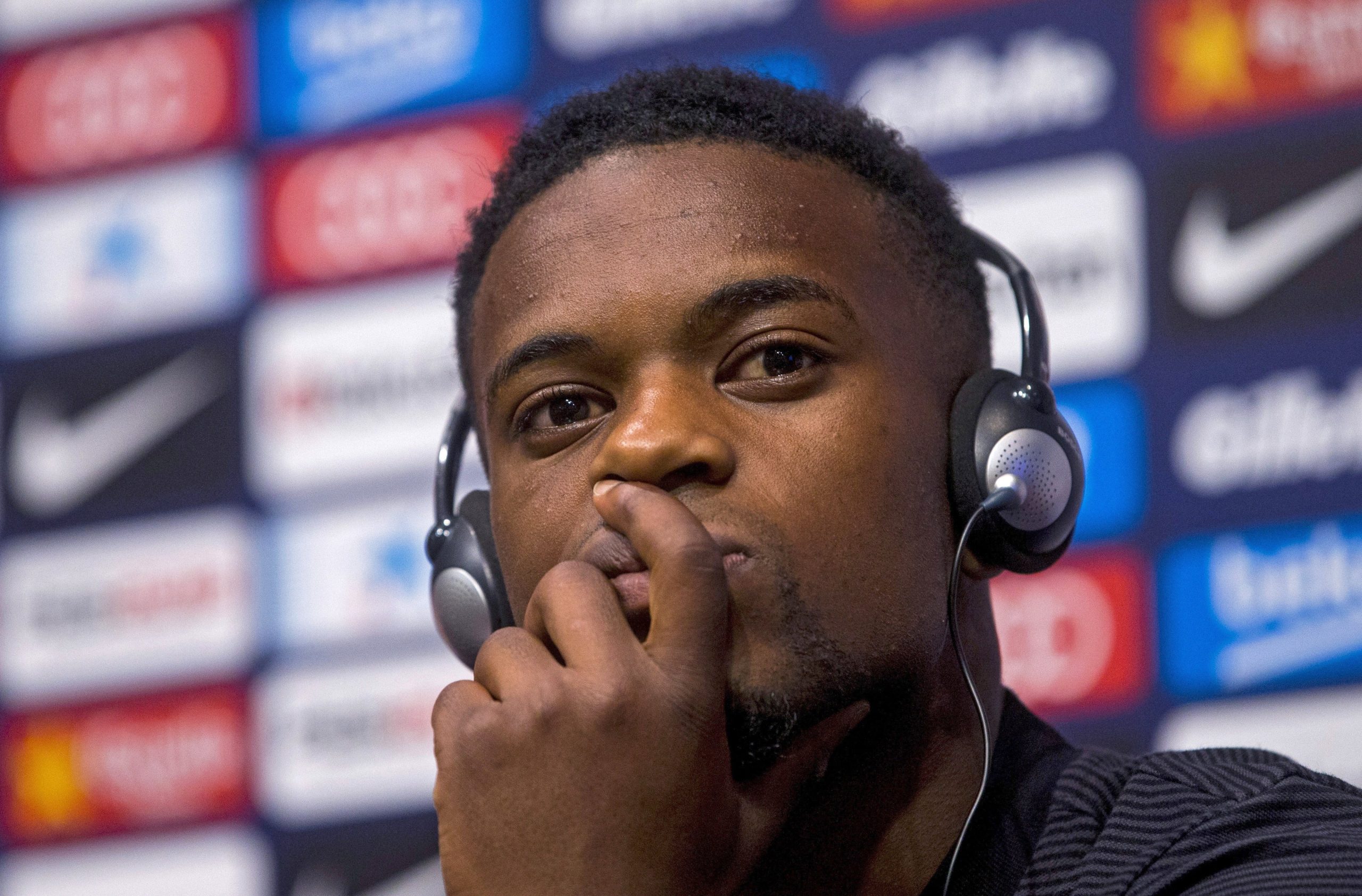Nélson Semedo rejeita ‘responsabilidade’ no mau arranque do Benfica e torce pelo ‘penta’