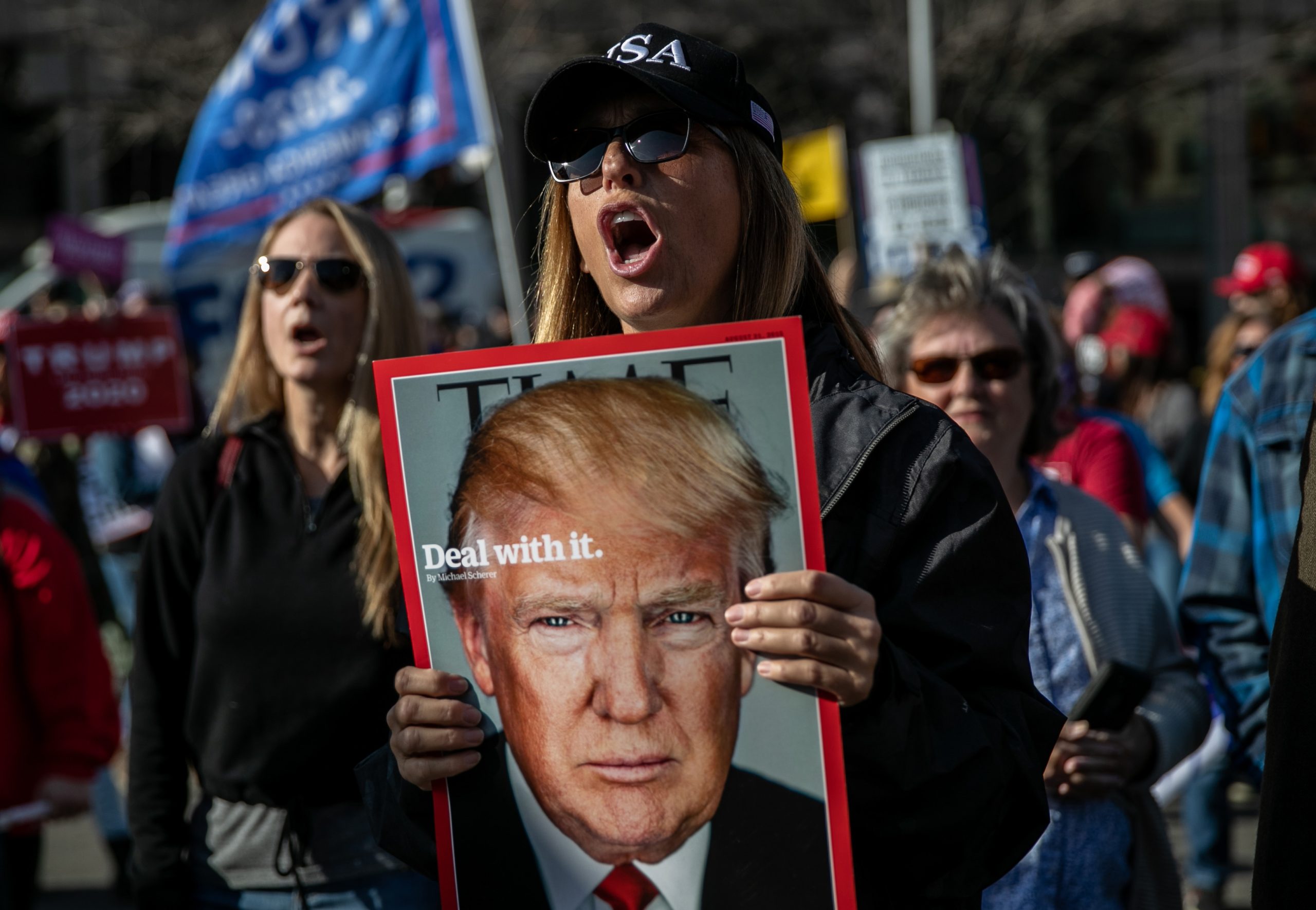 Washington recebe “Marcha por Trump” dois dias antes de Grandes Eleitores escolherem Biden como presidente