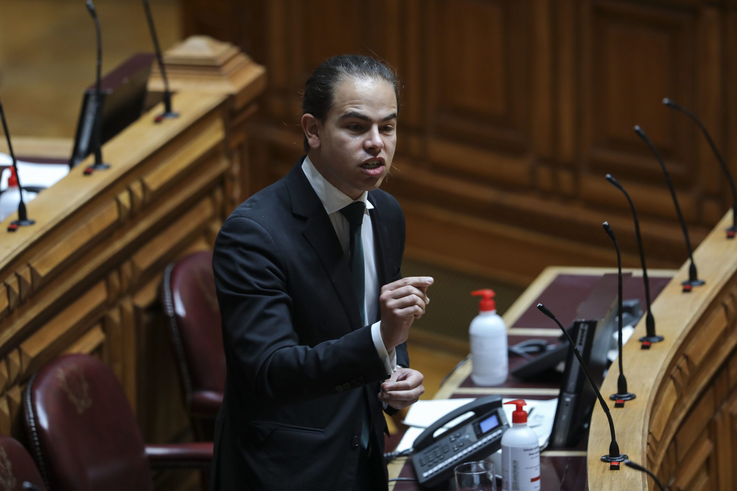 Legislativas: Cabeça de lista do PSD por Viseu infetado com covid-19