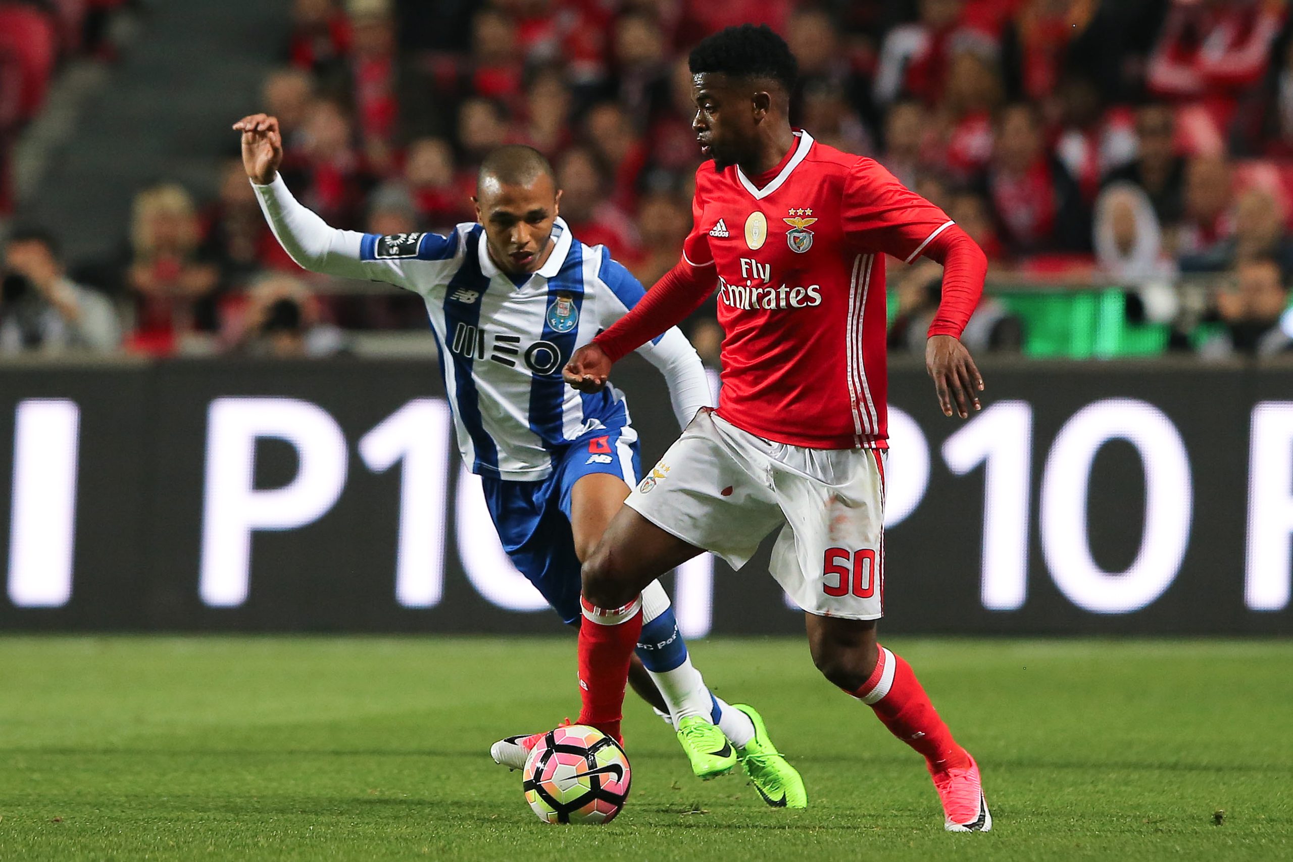 Oficial: Nélson Semedo ruma ao Barcelona