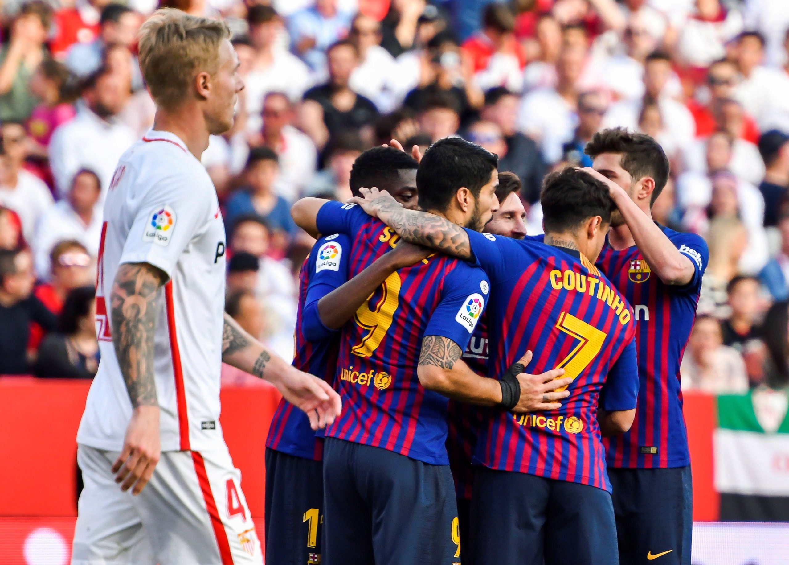 Messi decisivo na reviravolta do FC Barcelona em Sevilha