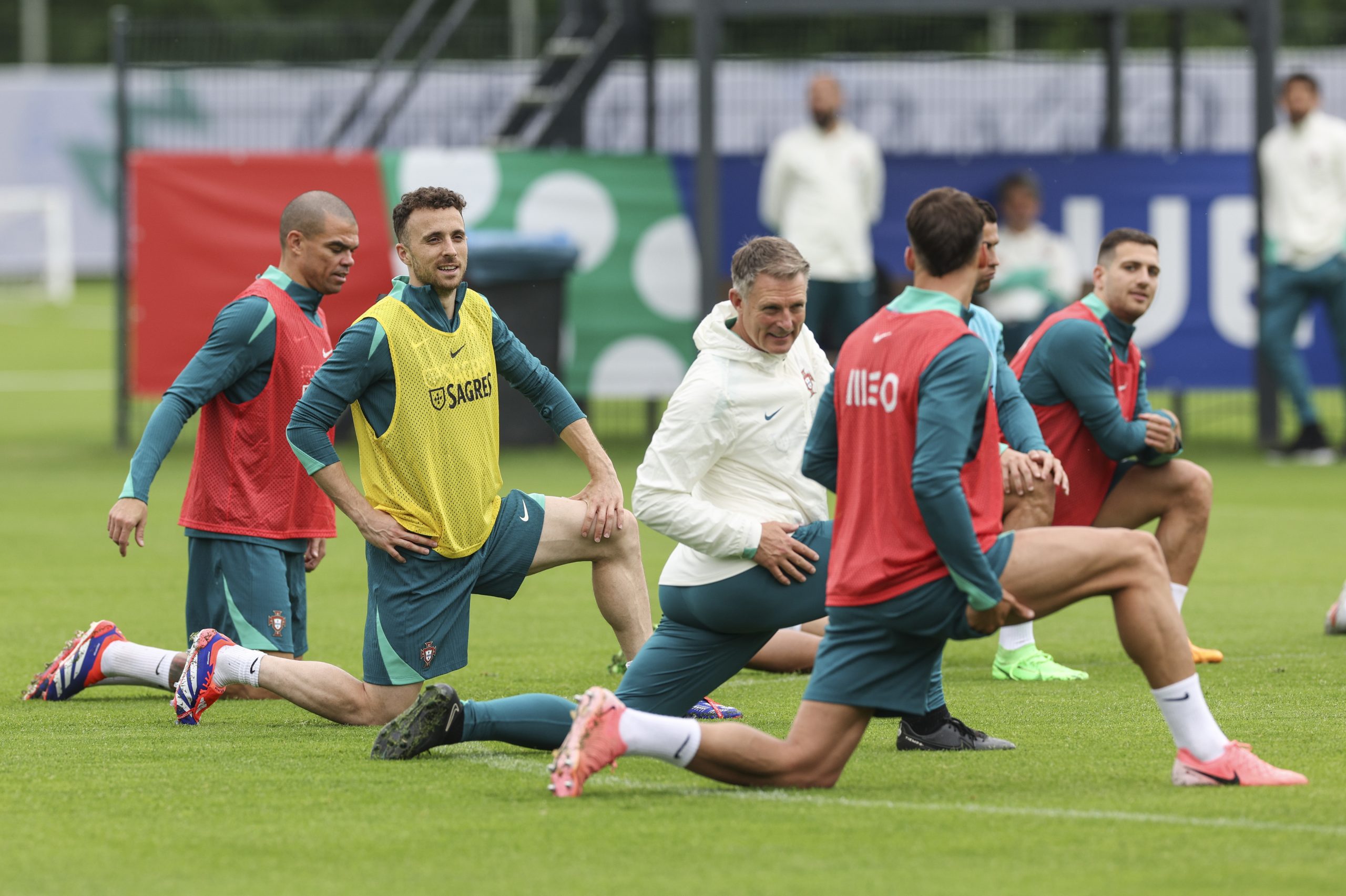 Euro2024: Seleção portuguesa treina em Marienfeld e viaja para Dortmund