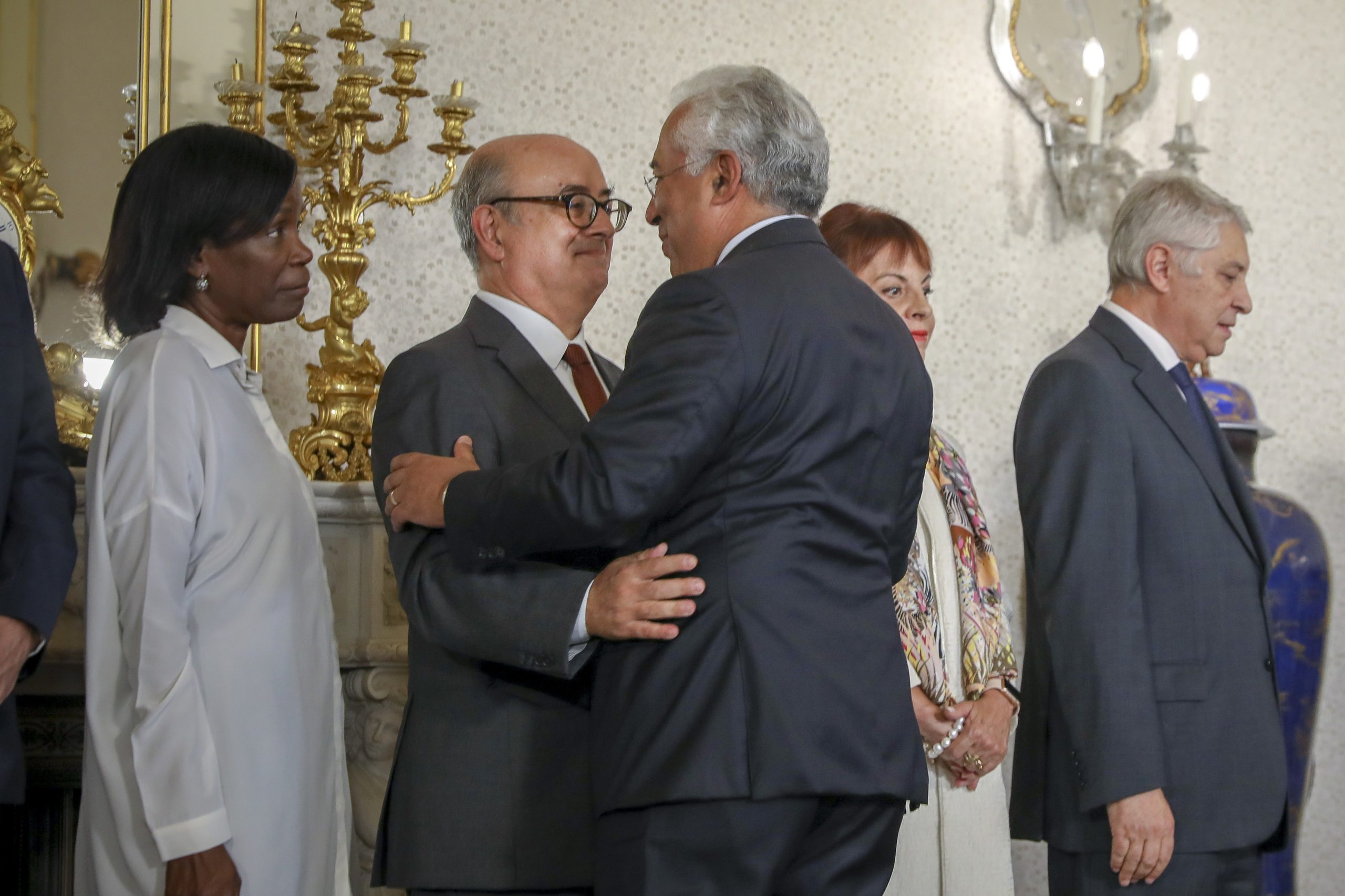 Tancos: CDS atribui “responsabilidades políticas” a Azeredo Lopes e António Costa