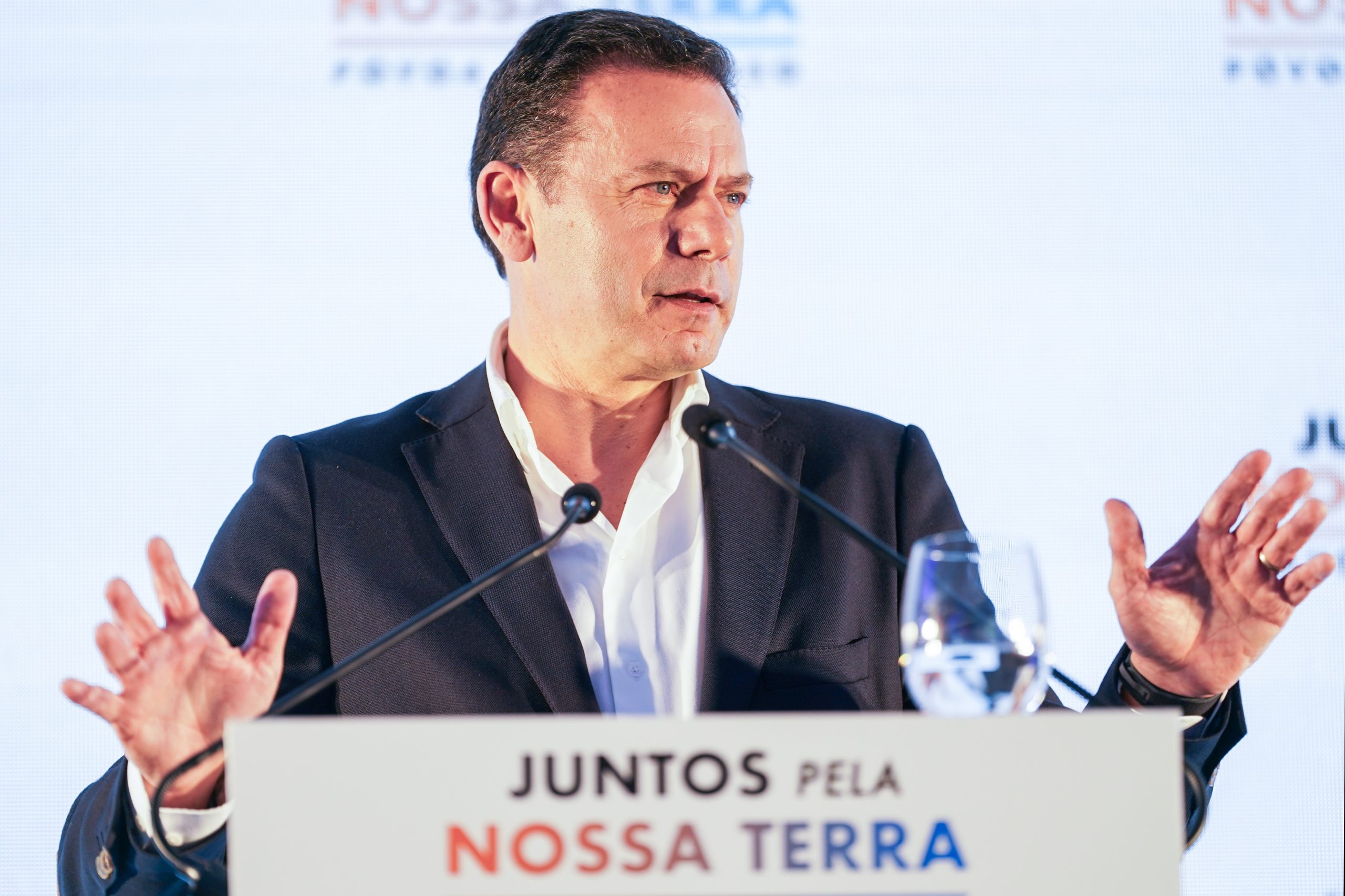 Montenegro lembra Sócrates depois de PS “prometer tudo a toda a gente”