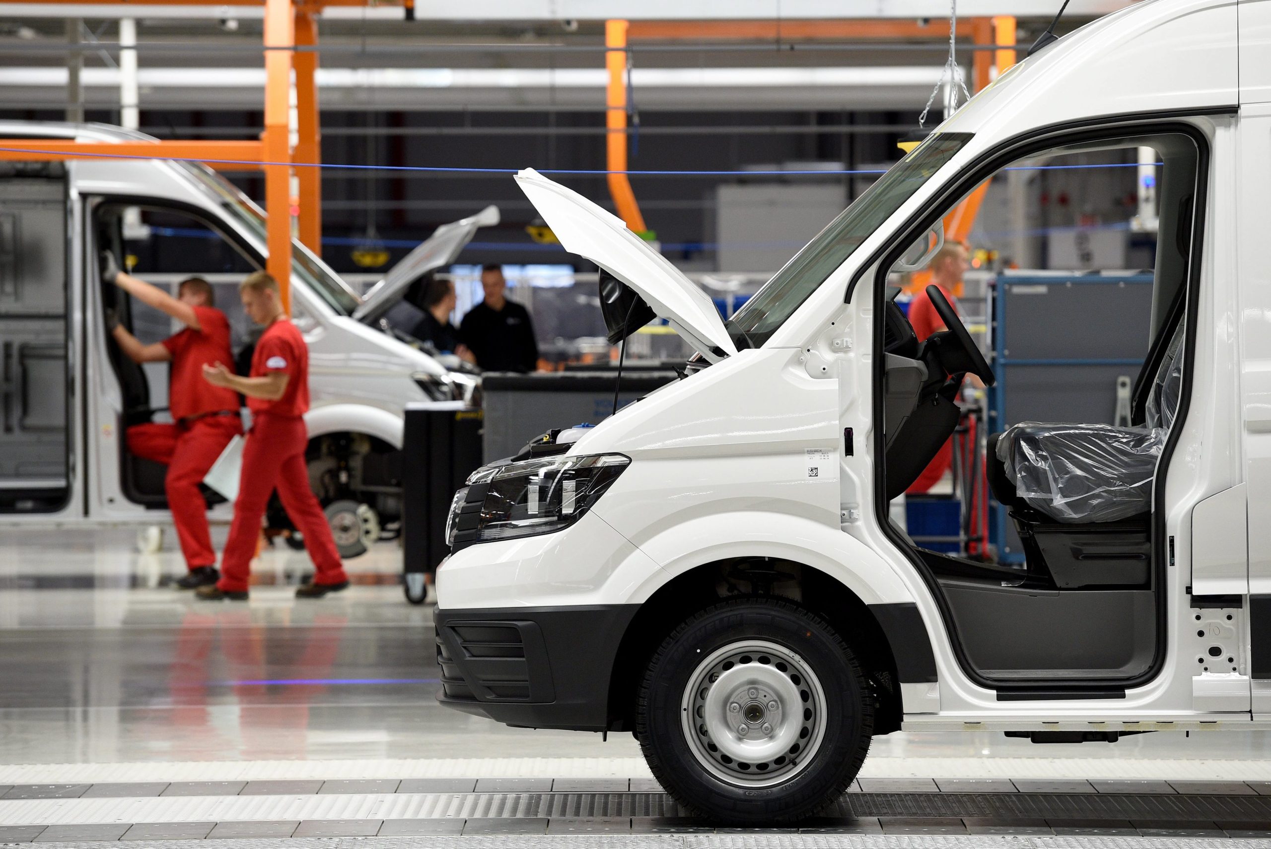 Volkswagen vai cortar 30 mil postos de trabalho até 2020