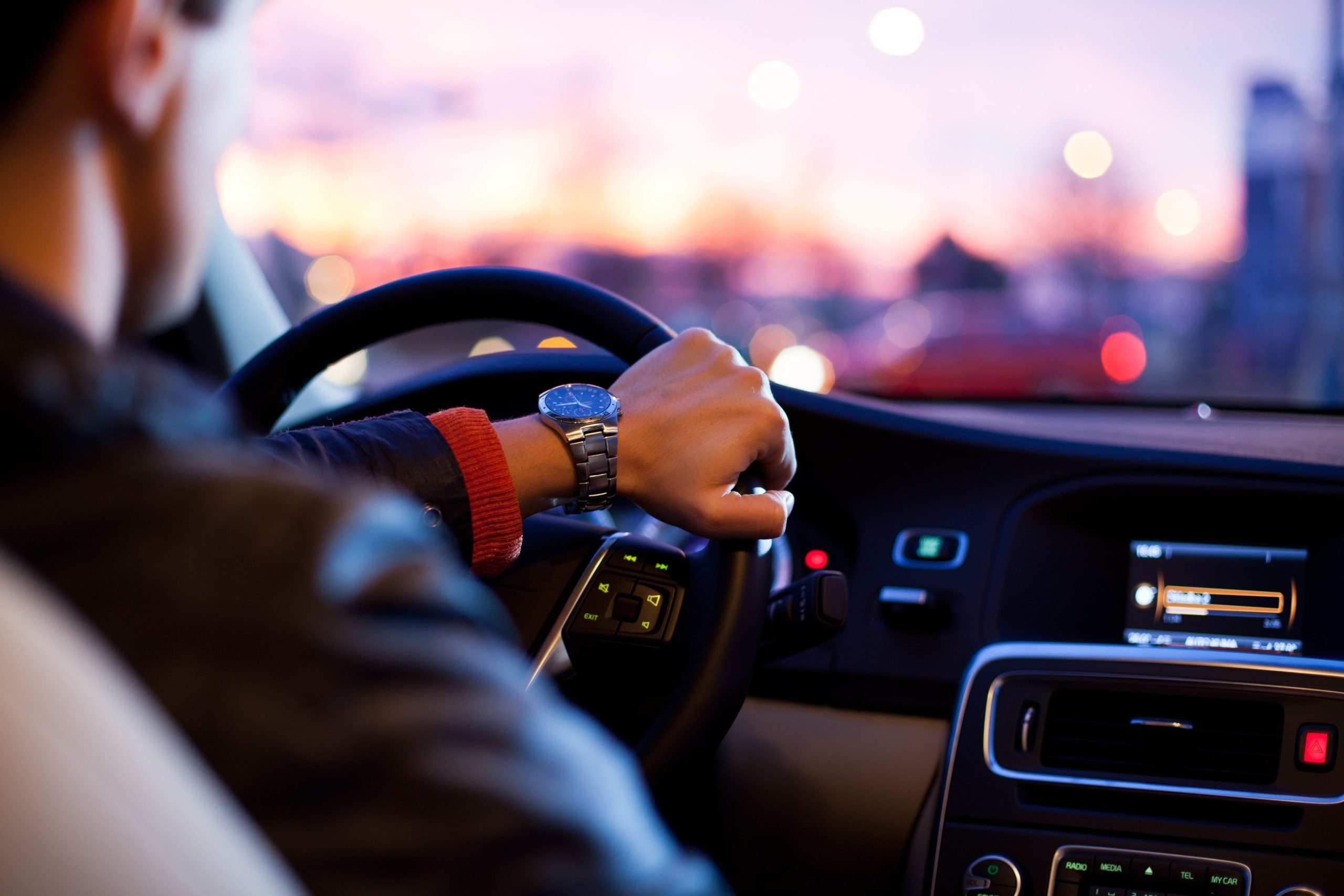 Plataforma Chauffeur Privé recebe licença à atividade de transporte de passageiros