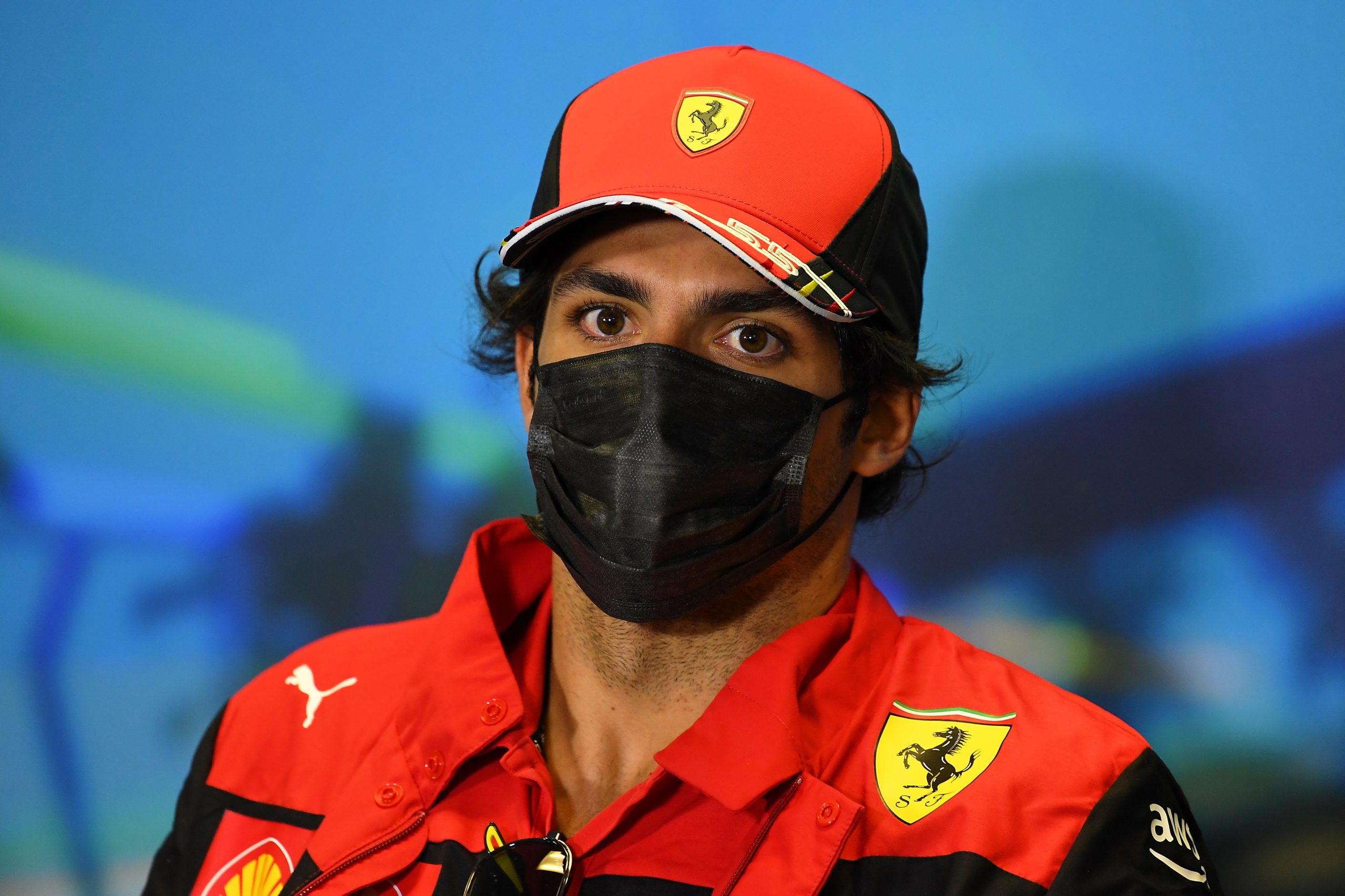 F1: Carlos Sainz renova contrato com Ferrari até 2024