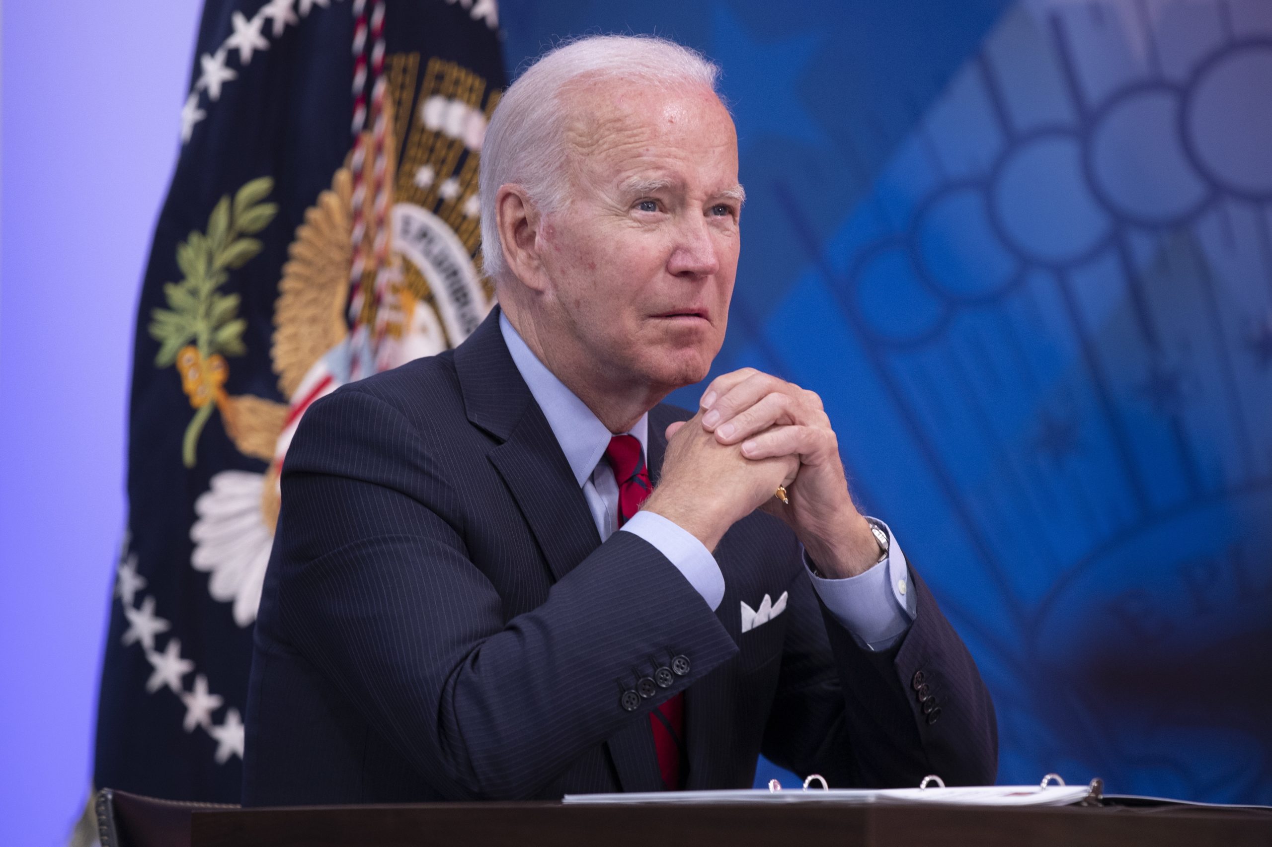 Biden inicia processo para Congresso americano avaliar adesão à NATO da Finlândia e da Suécia