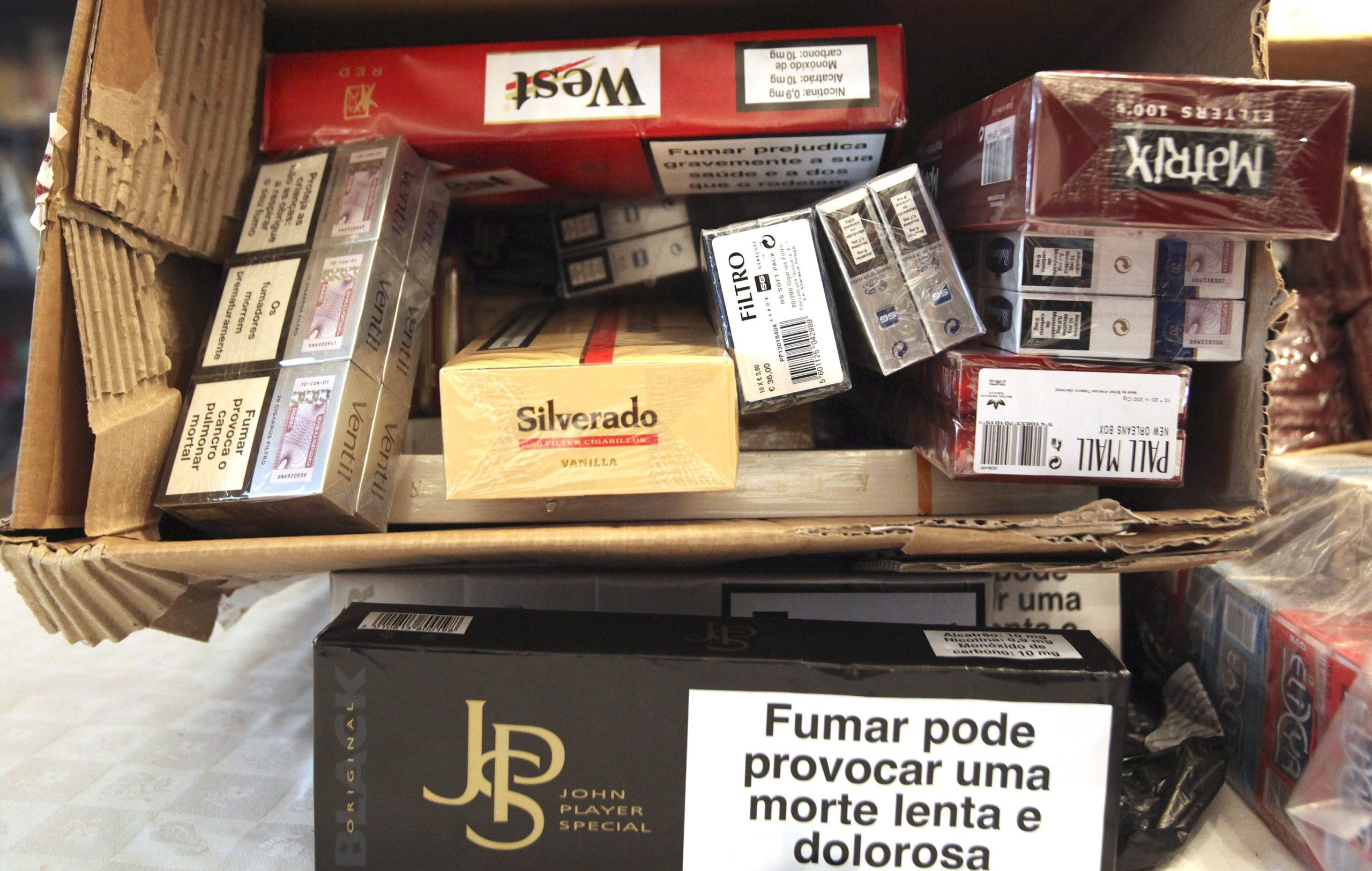 Dois funcionários de uma distribuidora de tabaco foram sequestrados após assalto em Loures