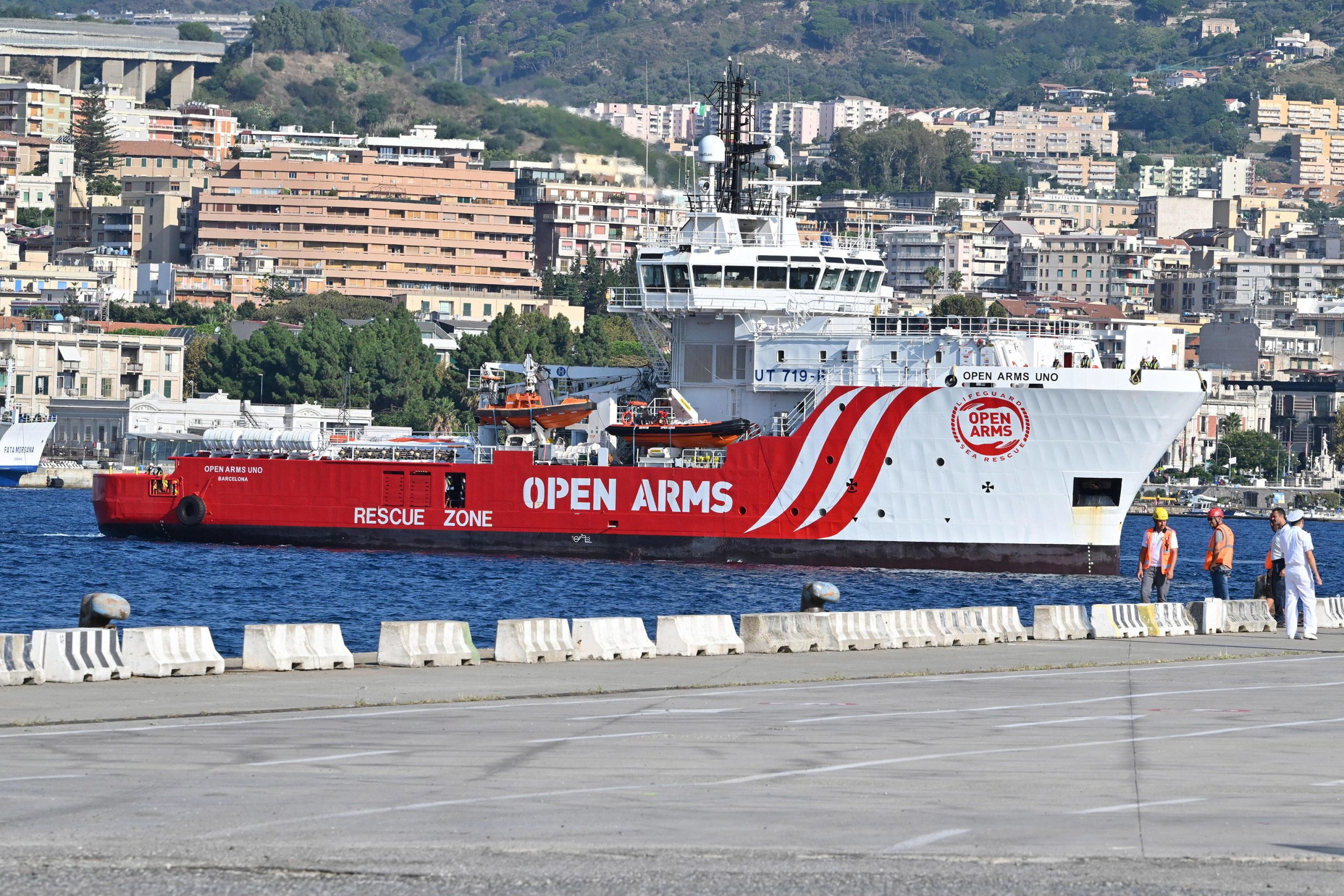Itália volta a bloquear navio de resgate de migrantes ‘Open Arms’