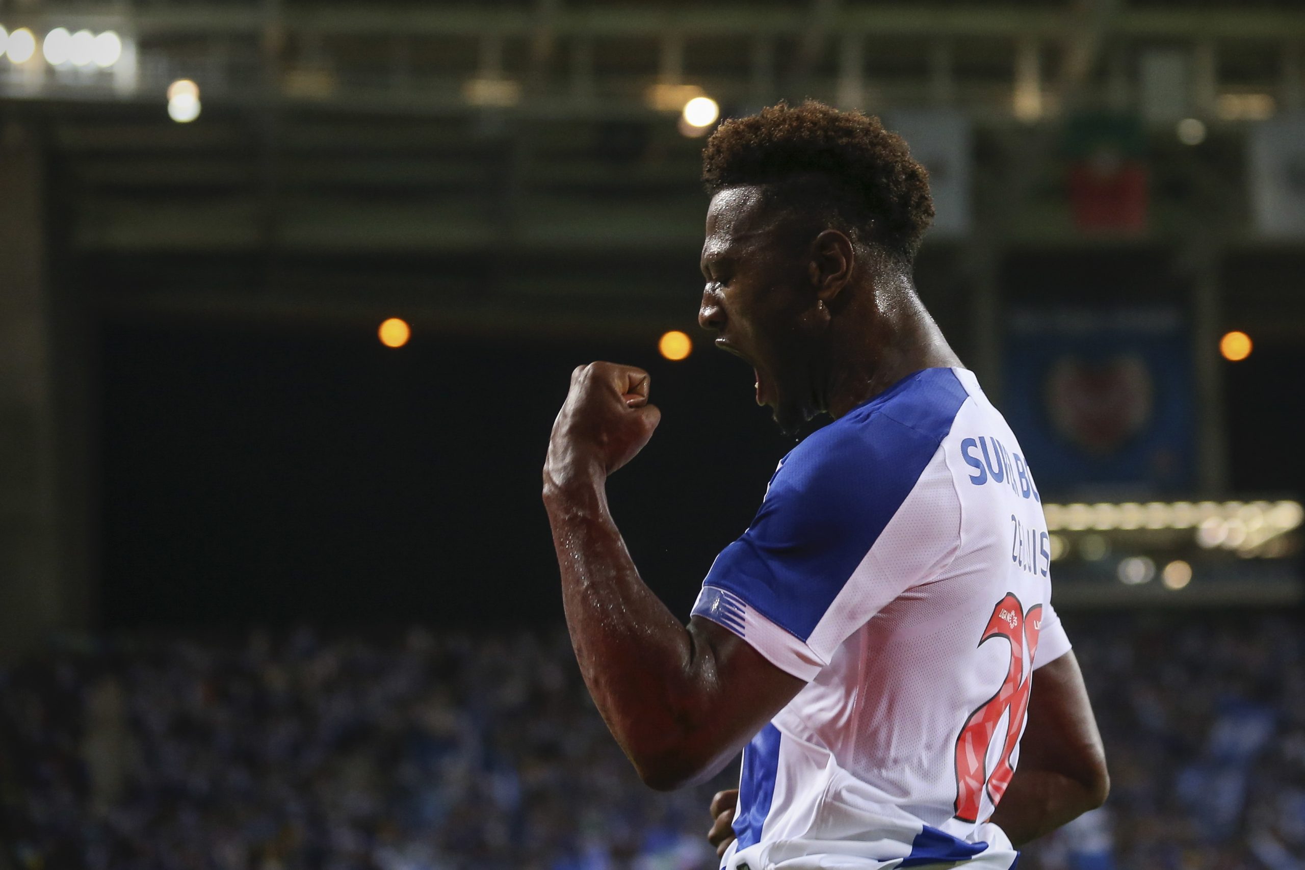FC Porto consegue primeira vitória na Liga com três golos de Zé Luís