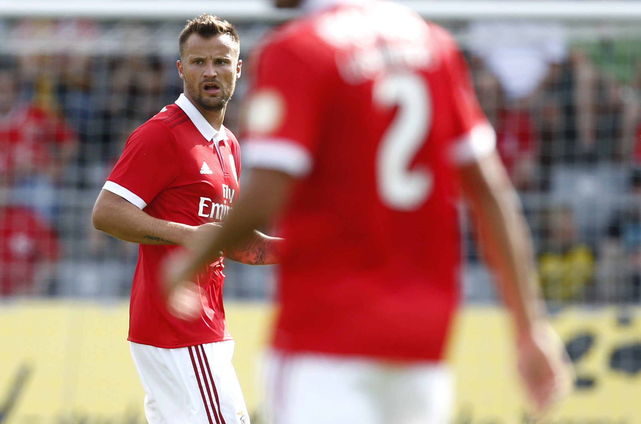 SL Benfica vs. Vitória de Guimarães: as “perdas” compensam-se na Suíça e na Colômbia