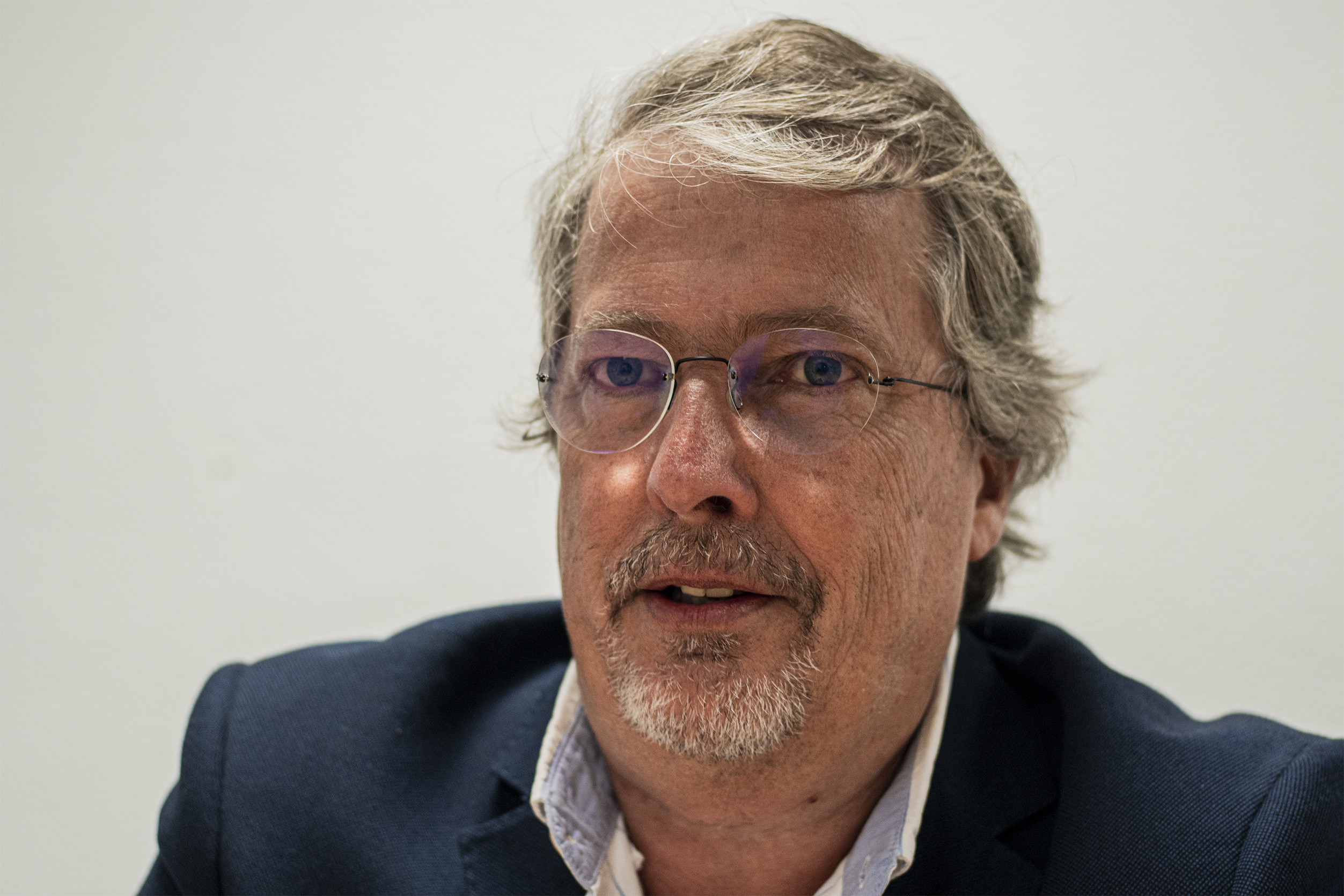 Acabou-se o PNR. Agora, o partido chama-se Ergue-te