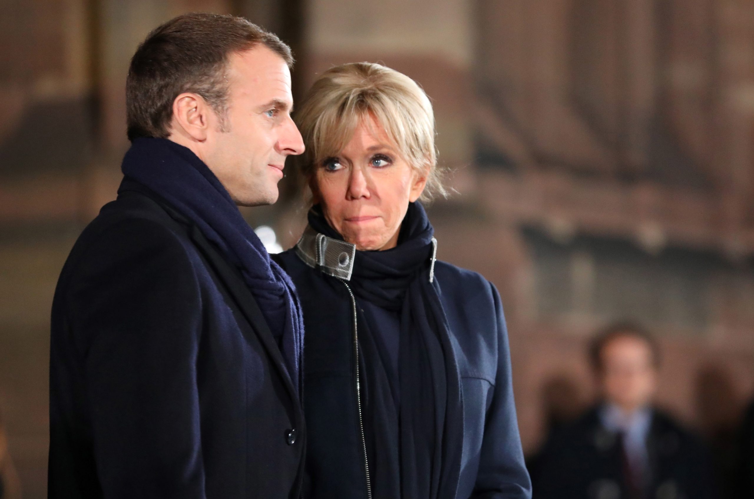 Macron justifica aumento dos combustíveis com subida do preço do petróleo