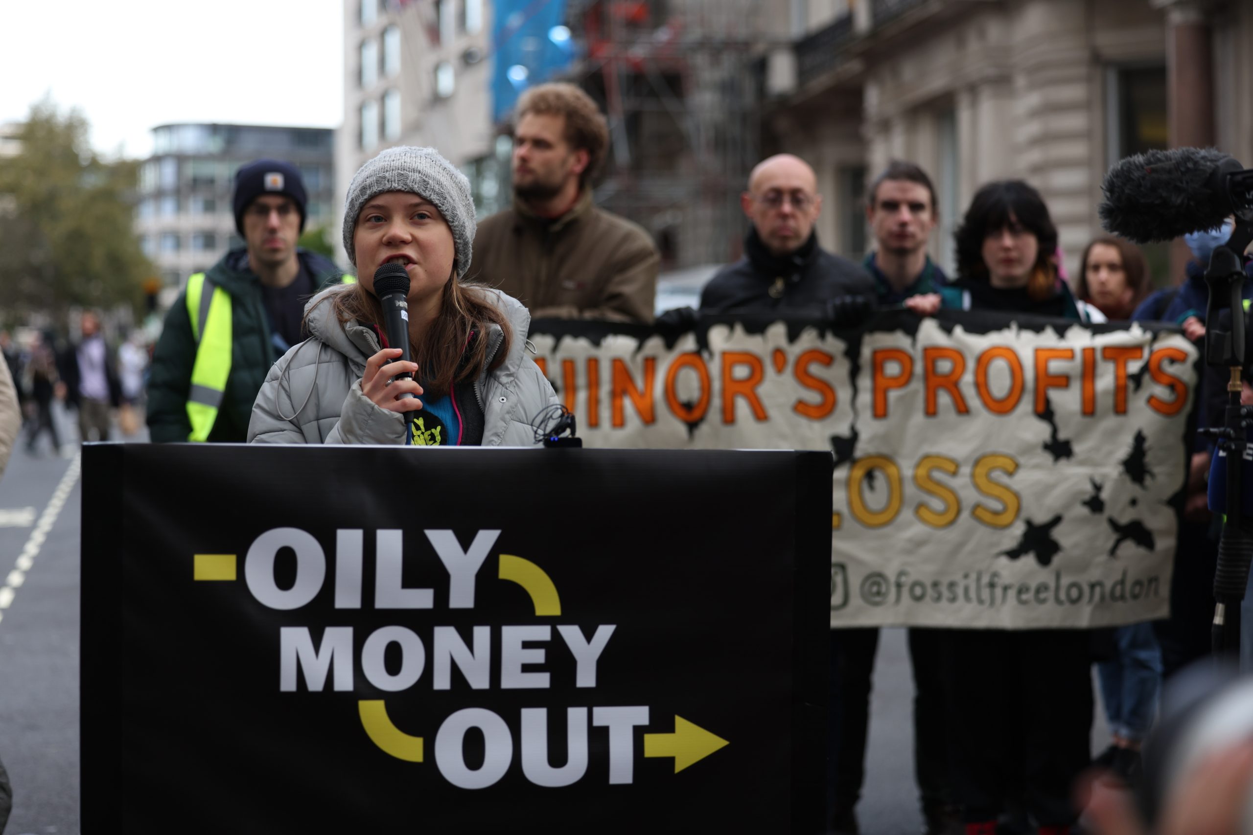 Depois de detida, Greta Thunberg foi mesmo acusada de ofensa à ordem pública durante um protesto em Londres