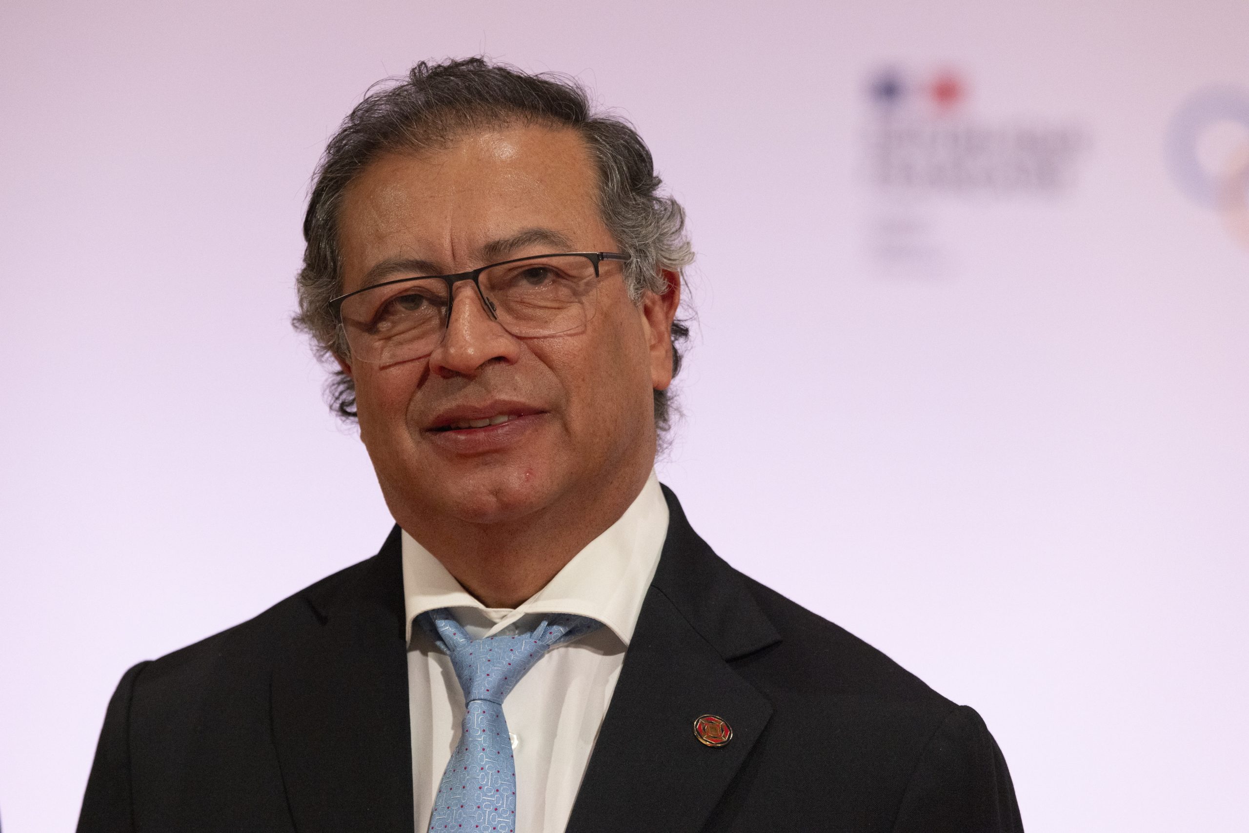 Autoridade eleitoral da Colômbia investiga Petro, que denuncia “golpe de Estado”