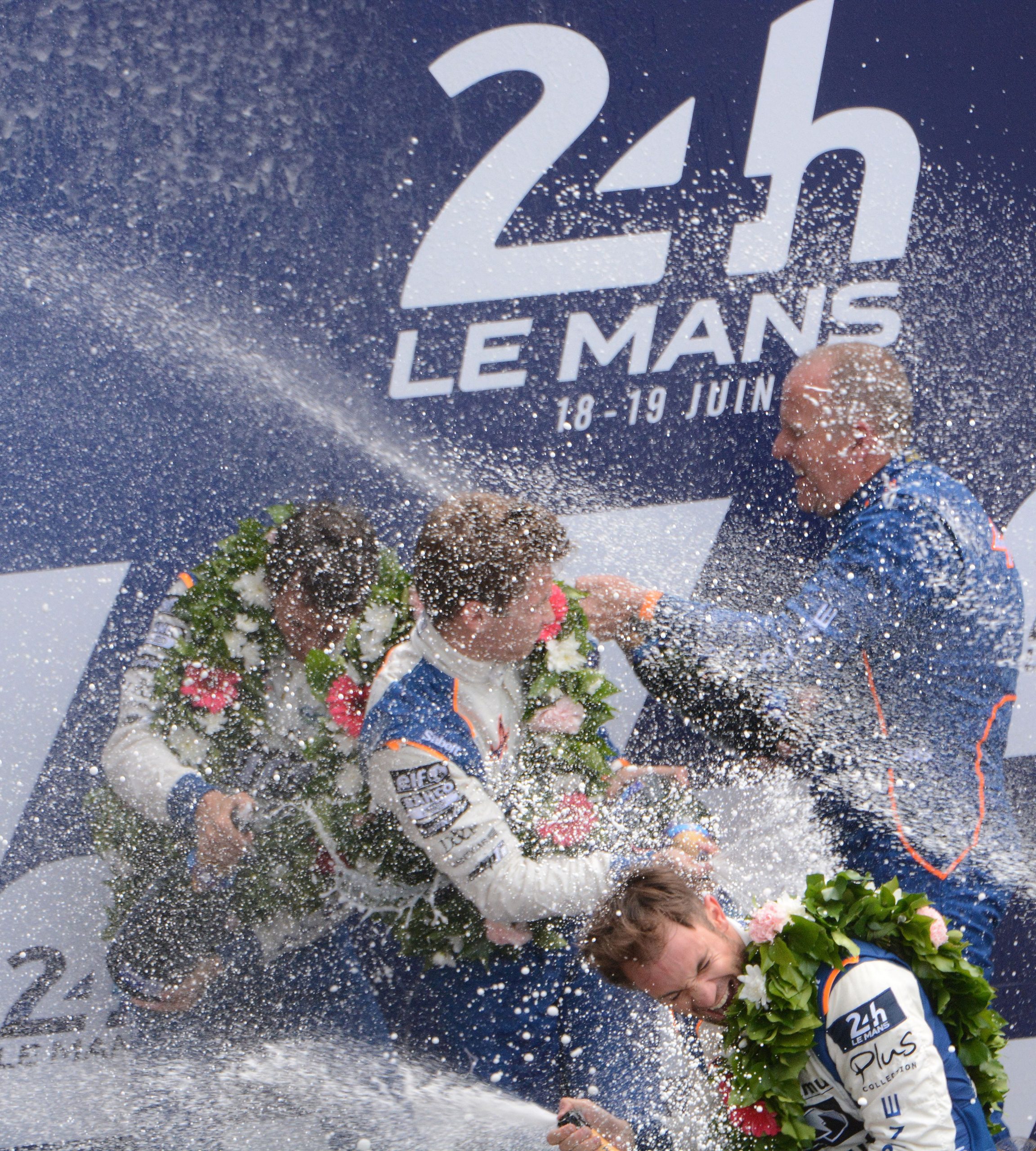 24 Horas de Le Mans: A prova que trouxe o banho de champanhe para o desporto