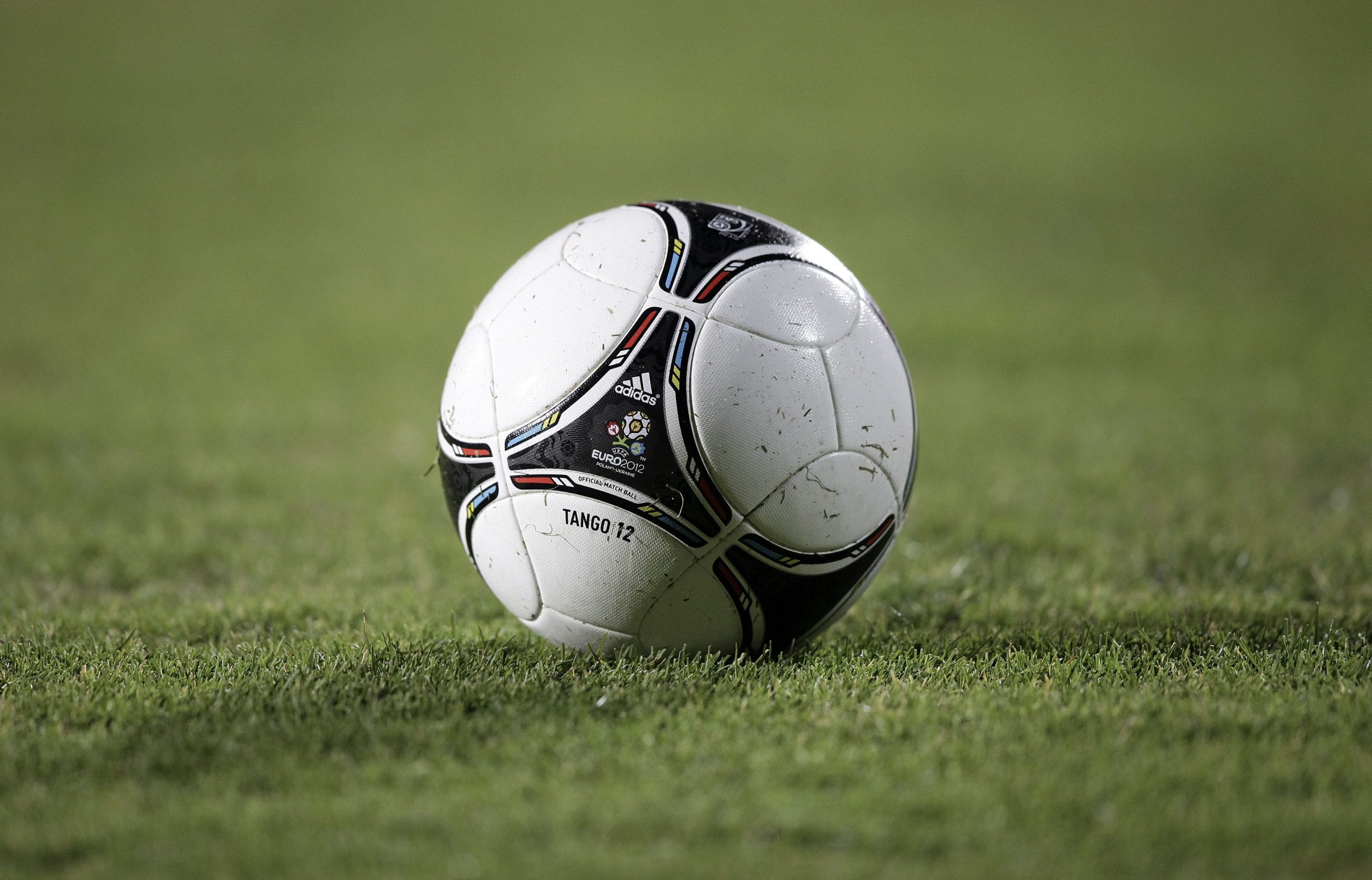Arouca perde em Oliveira de Azeméis e desce ao Campeonato de Portugal