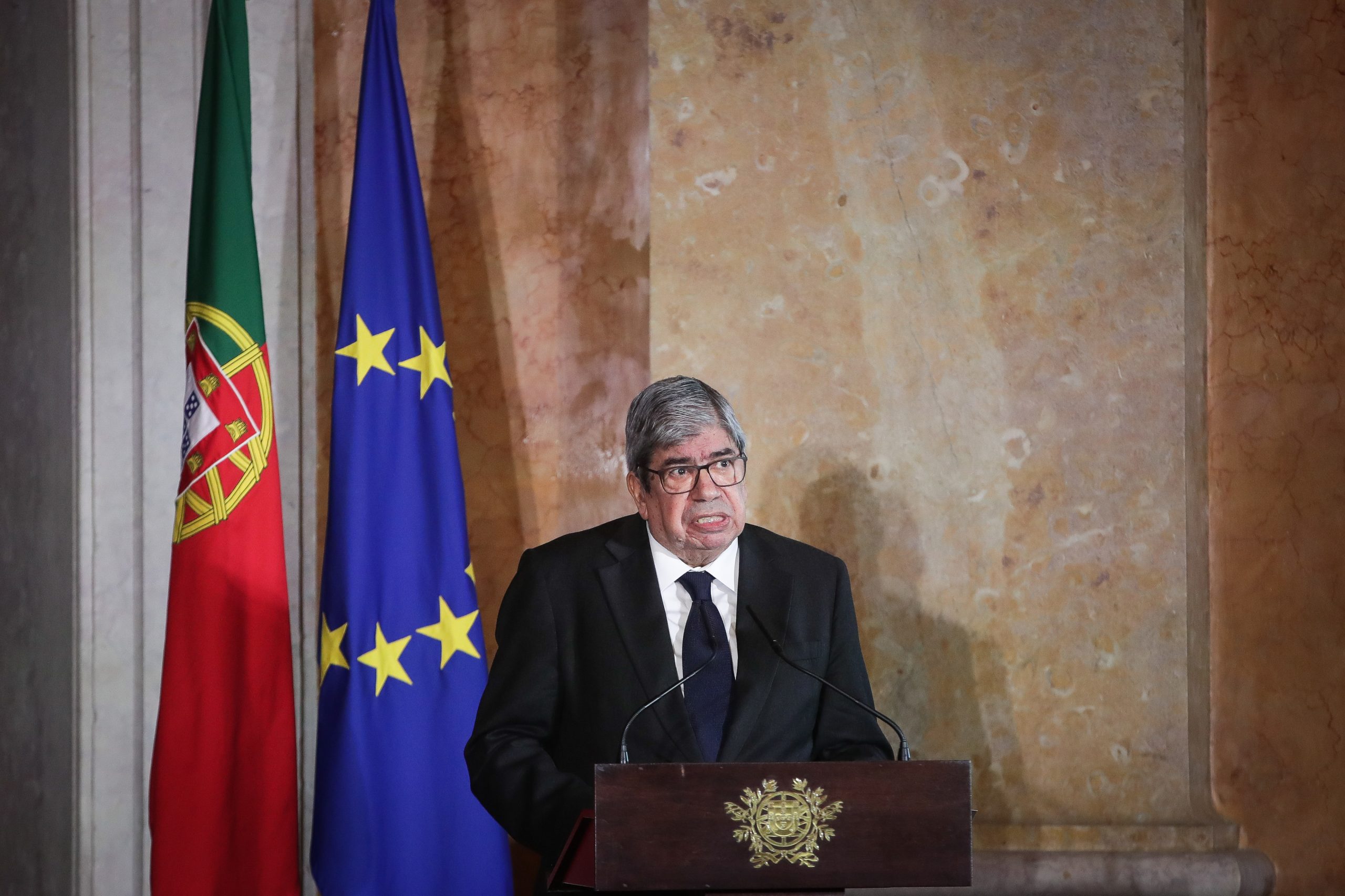 Covid-19: Ferro convoca reunião extraordinária da conferência de líderes da Assembleia para hoje