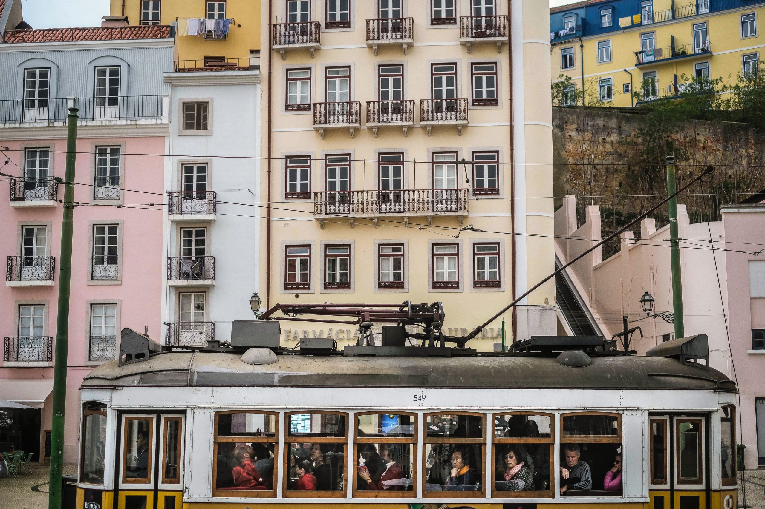 Câmara de Lisboa recebeu quase 240 queixas sobre sobrelotação de casas no último ano