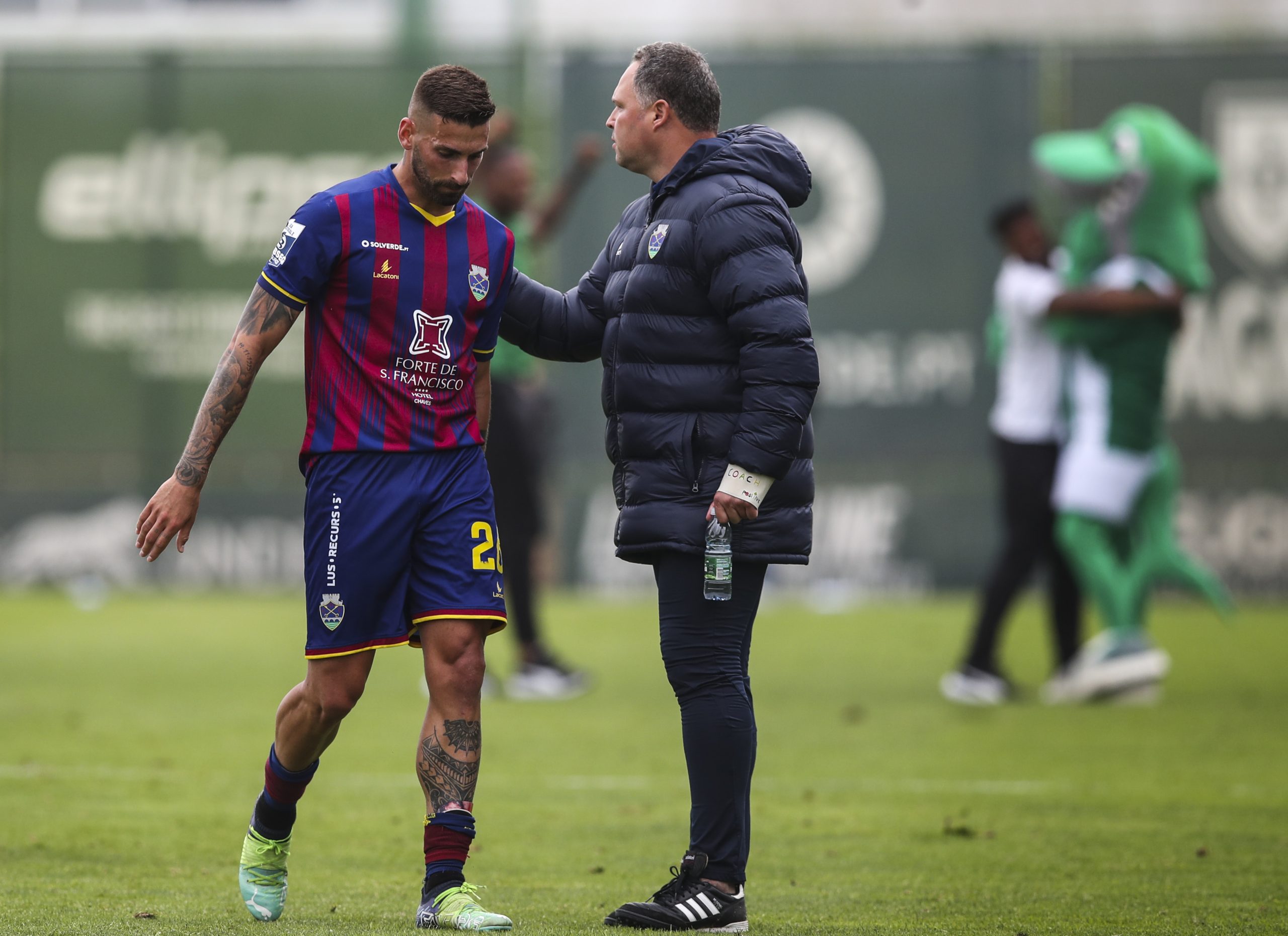 Faltam jogadores, mas Chaves quer estrear-se com triunfo no regresso à I Liga