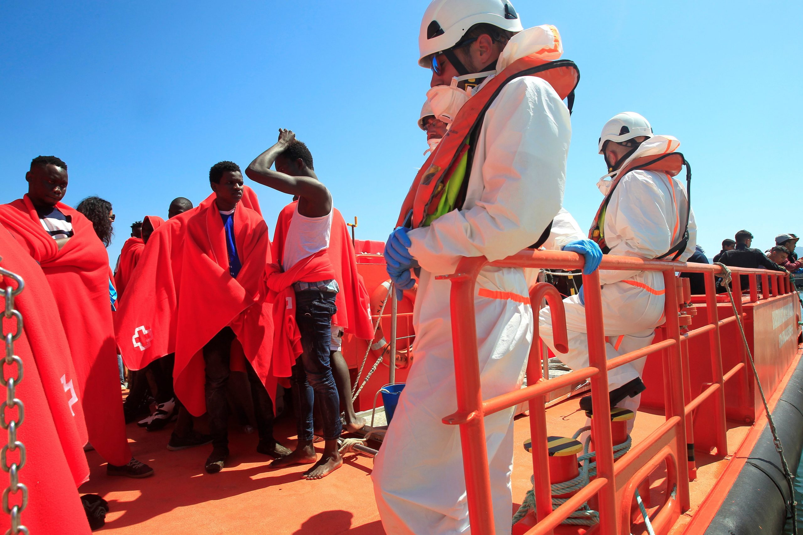 Guarda Civil resgatou hoje 55 migrantes no sul de Espanha
