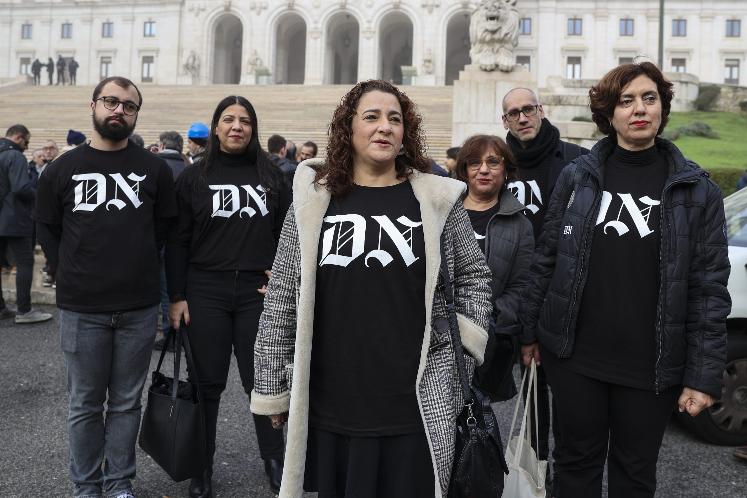 Trabalhadores do DN e JN já receberam salários