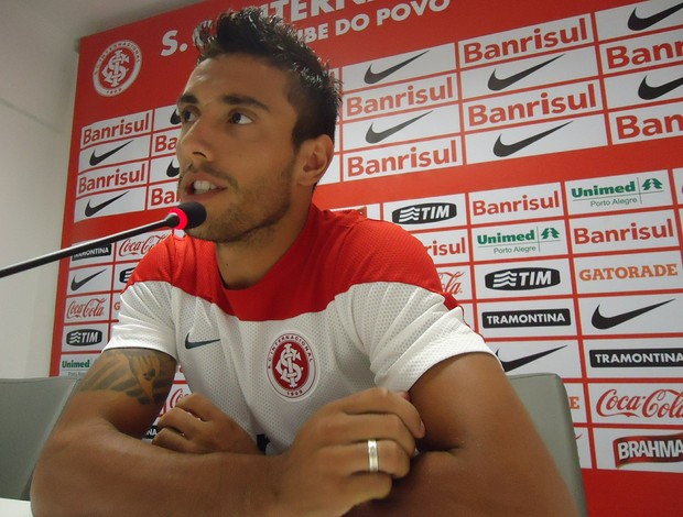 Alan Ruschel, o primeiro sobrevivente, chegou ao hospital a falar com os socorristas