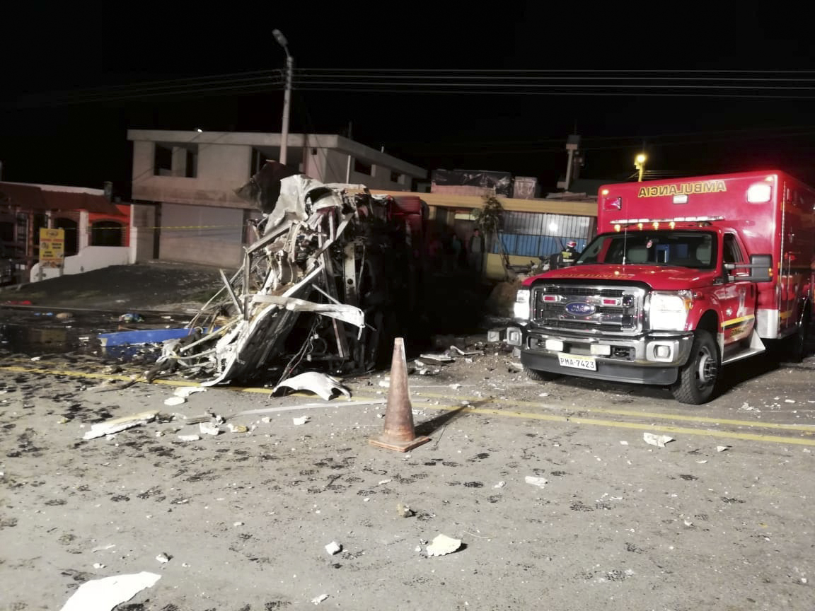 Pelo menos 24 mortos em acidente de autocarro no Equador