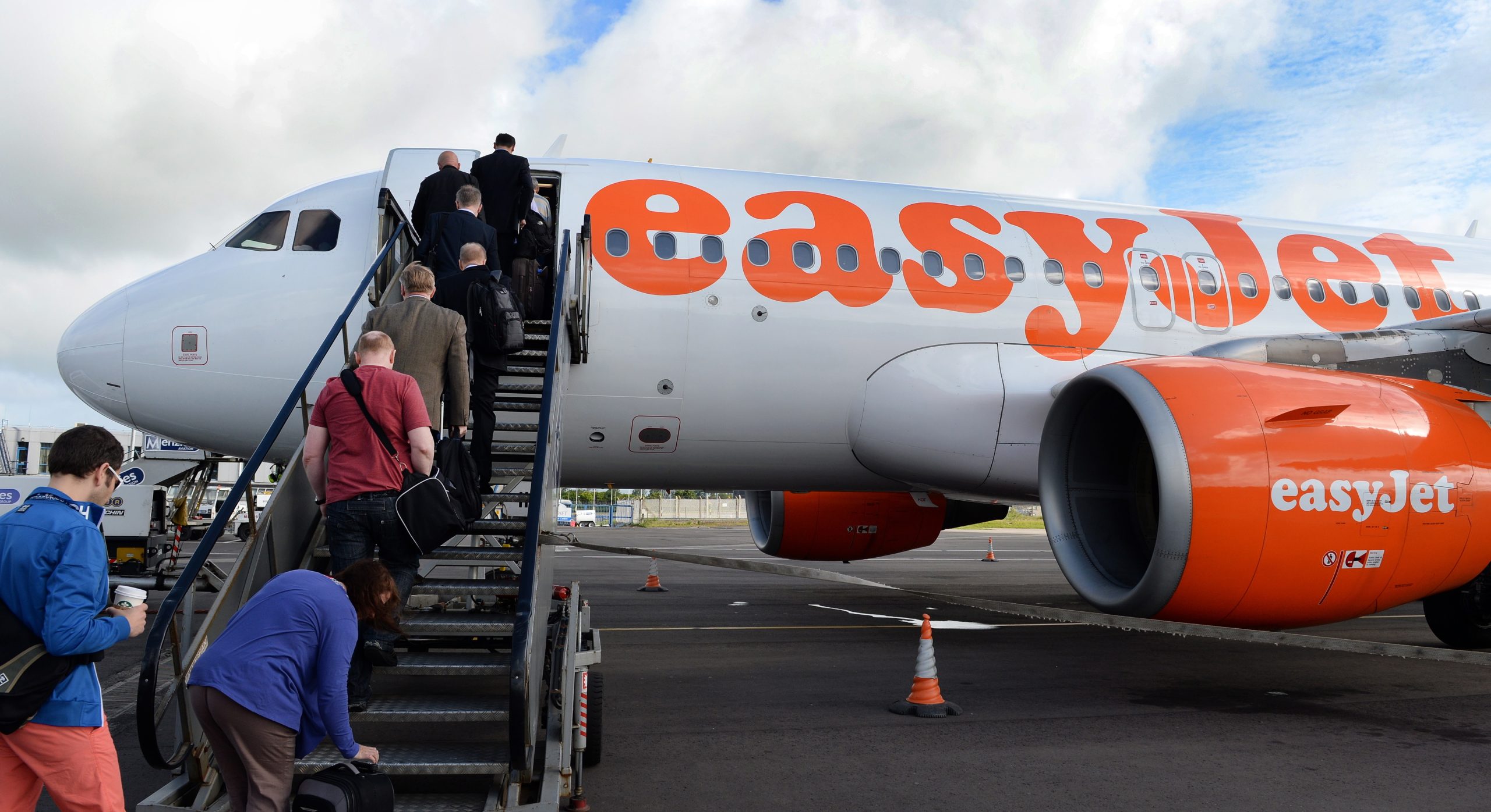 EasyJet aconselha passageiros a irem com “tempo extra” para aeroportos devido à greve dos motoristas