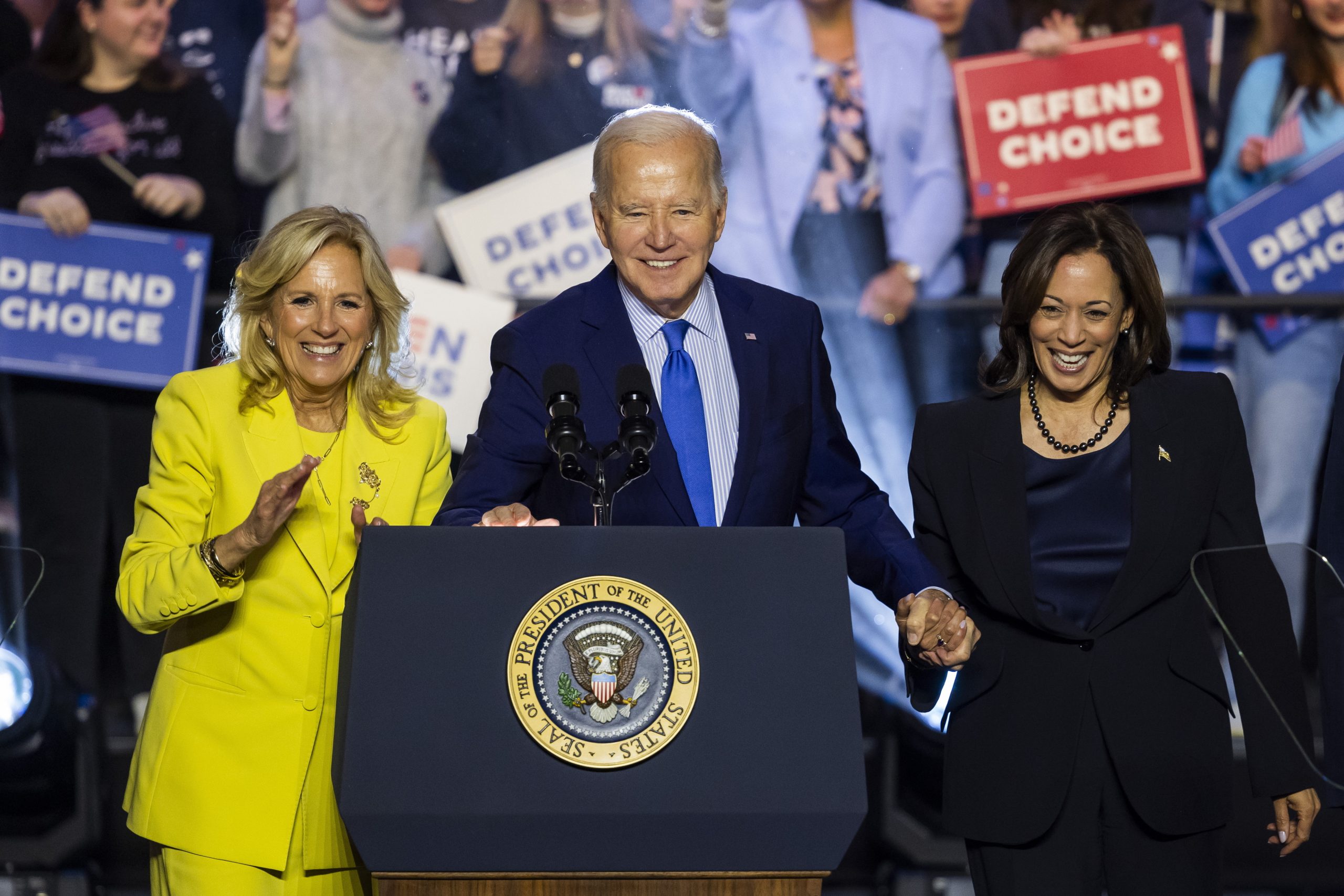 Biden acusa Trump de instrumentalizar a questão migratória