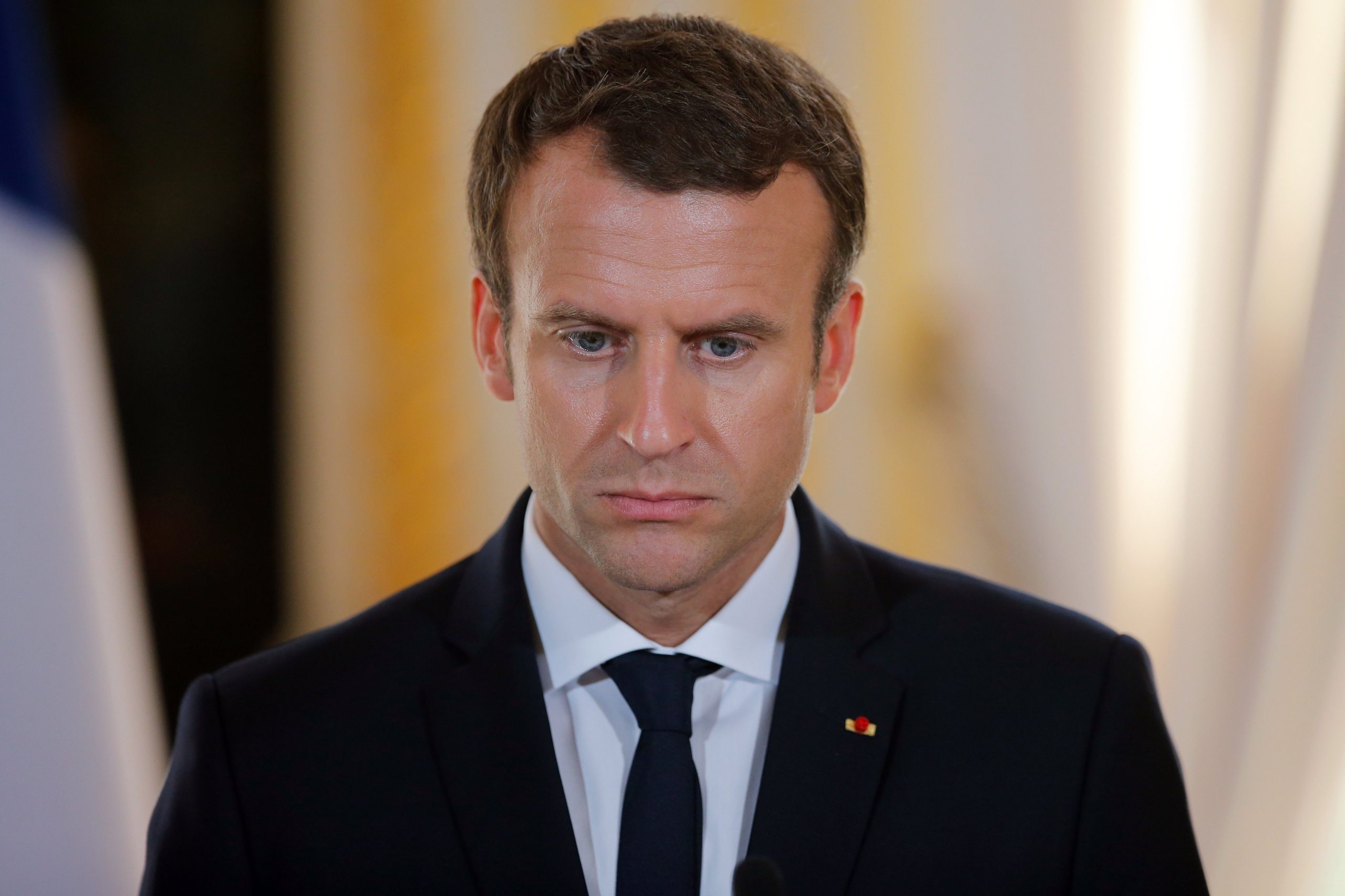 Macron dá conta a Erdogan de preocupação com detenção de jornalista francês