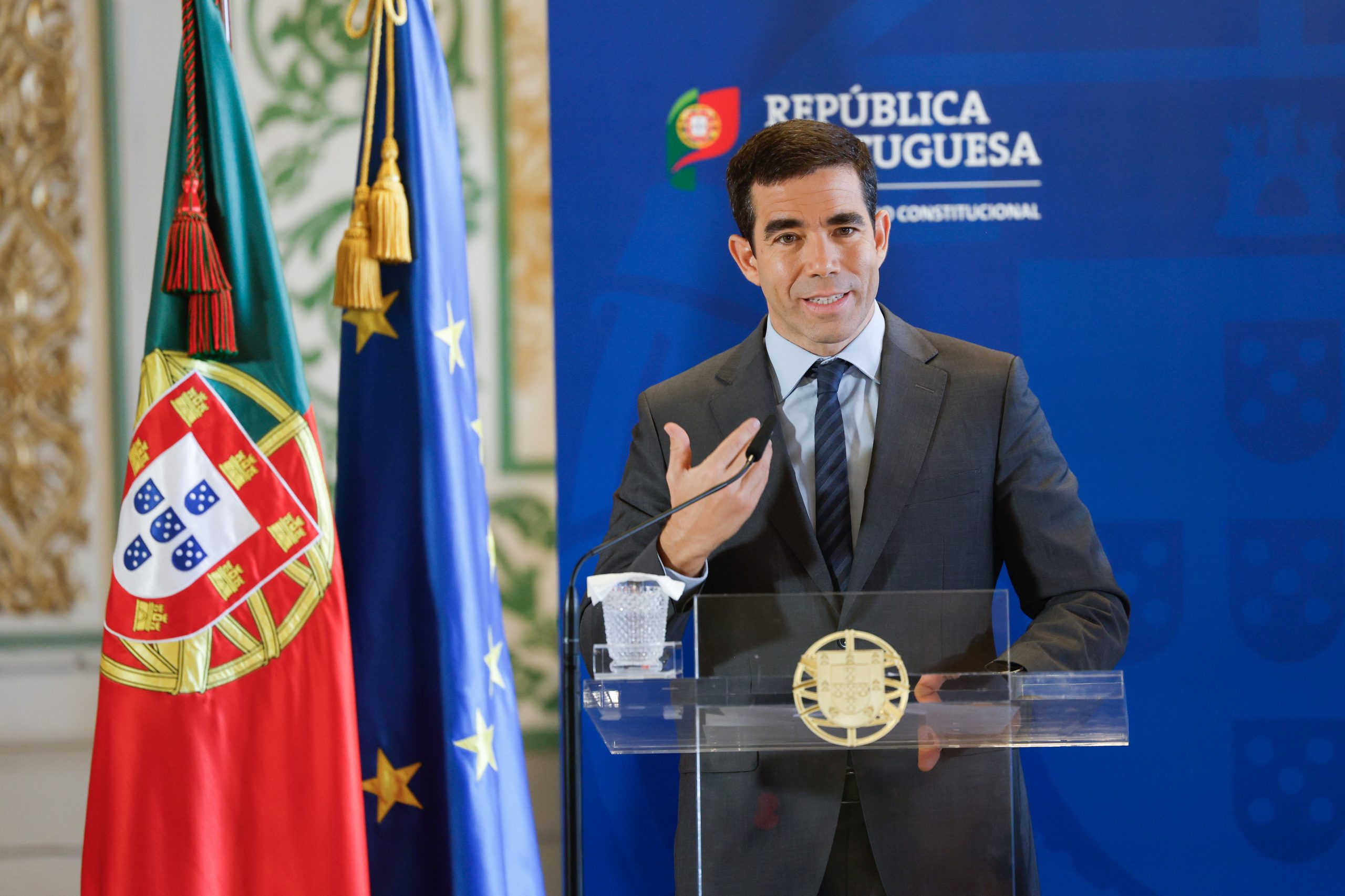 Governo só vai incluir descida de IRC para 2025