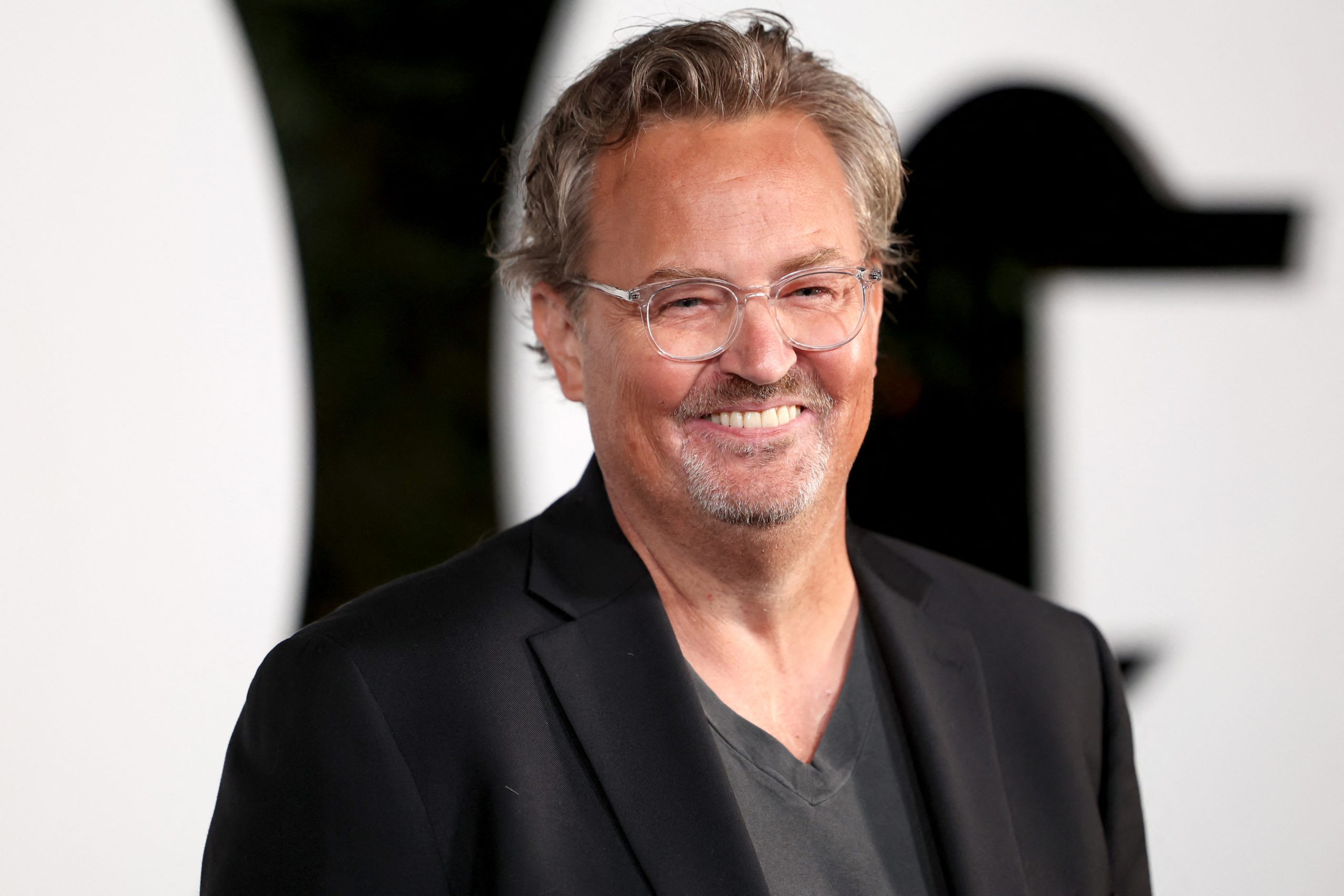 Polícia prende homem relacionado com a morte de Matthew Perry