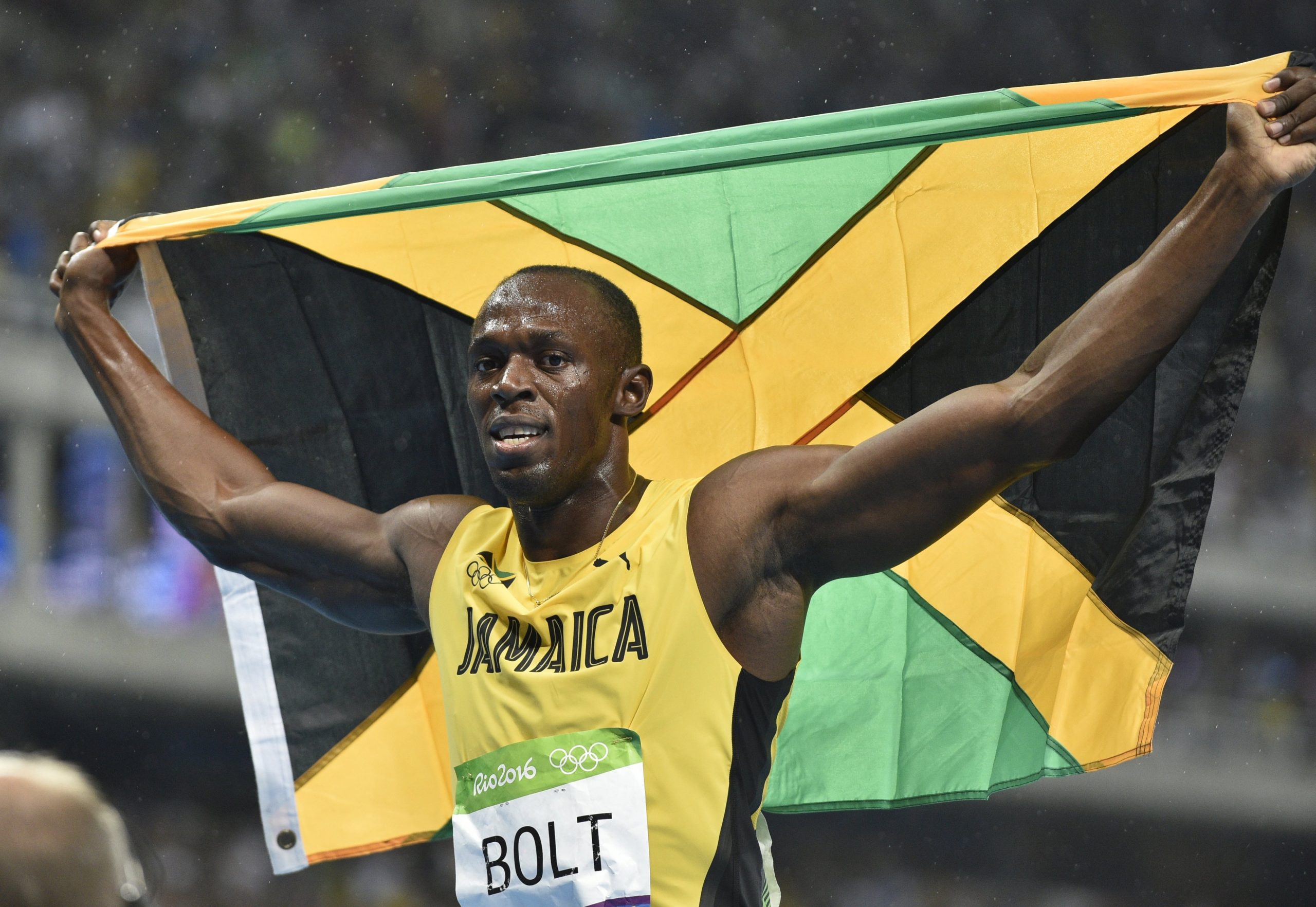 Bolt despede-se do público jamaicano com uma vitória. O início do “adeus a uma lenda”